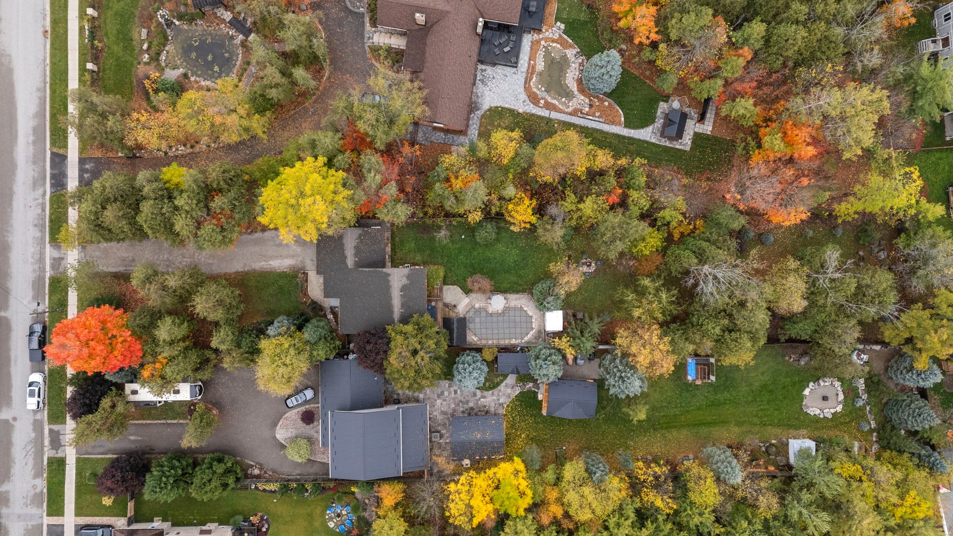 381 Cox Mill Road, Barrie