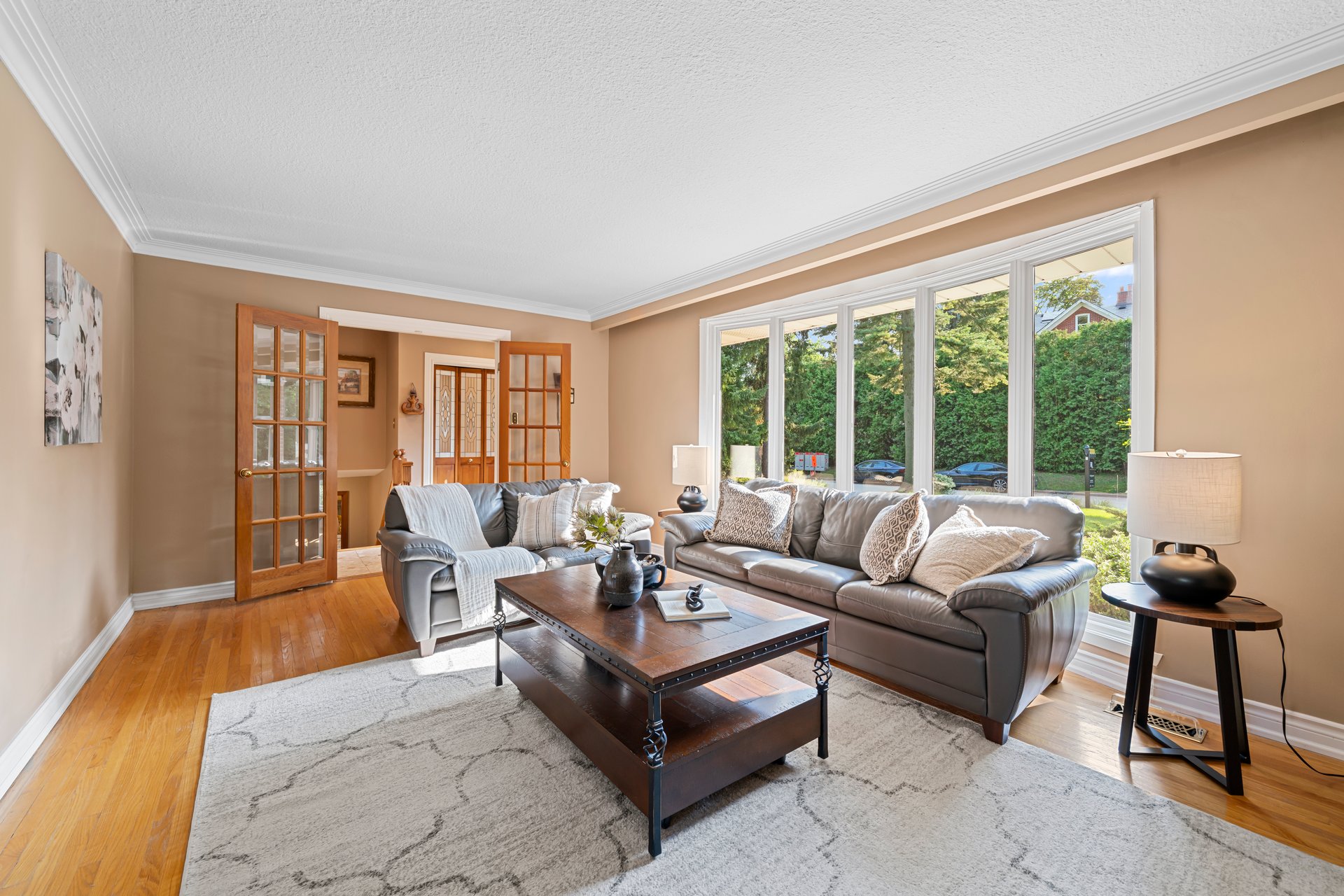 1605 Venetia Drive