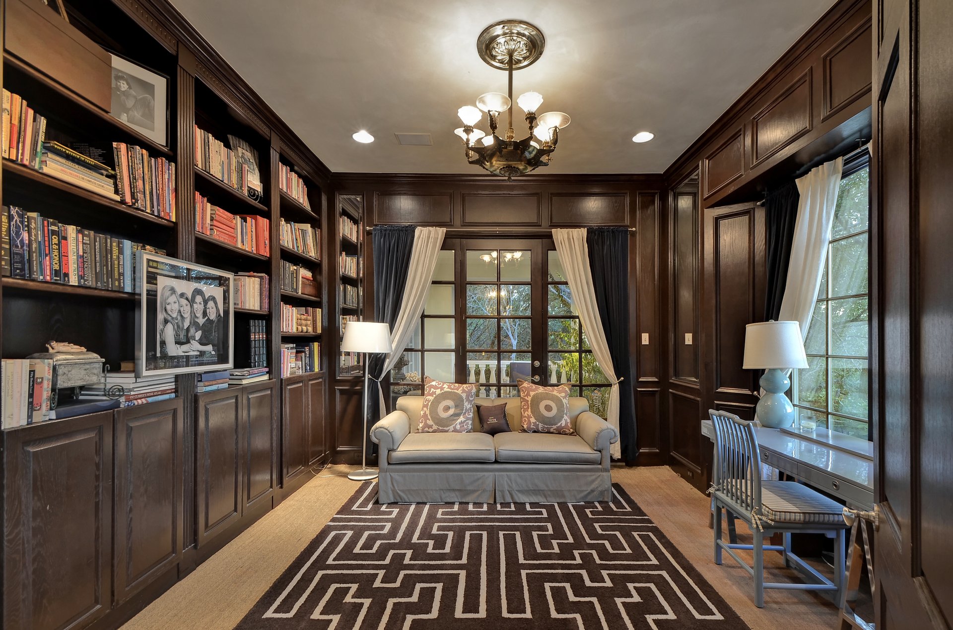 Distinctive Architecture, Timeless Design