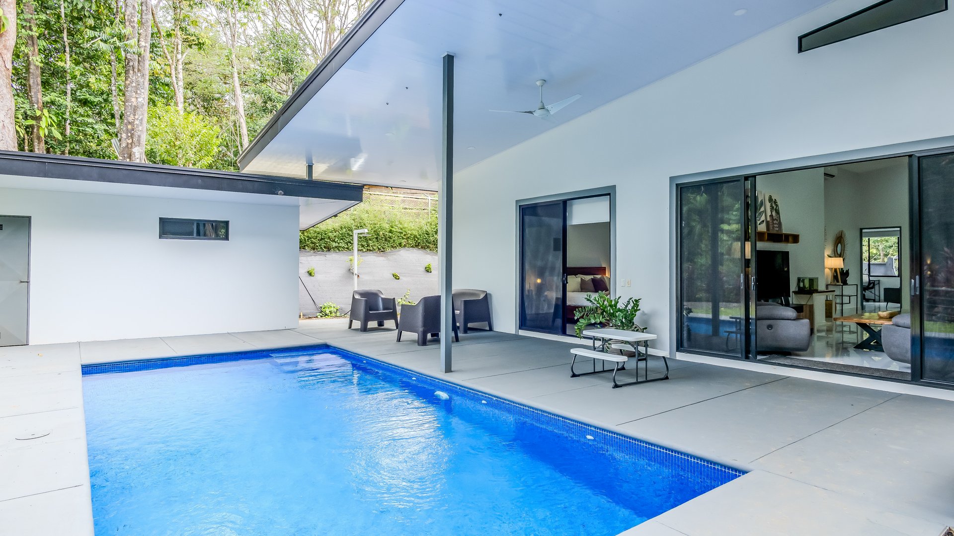 Cinco Ventanas Jungle Life Redefined