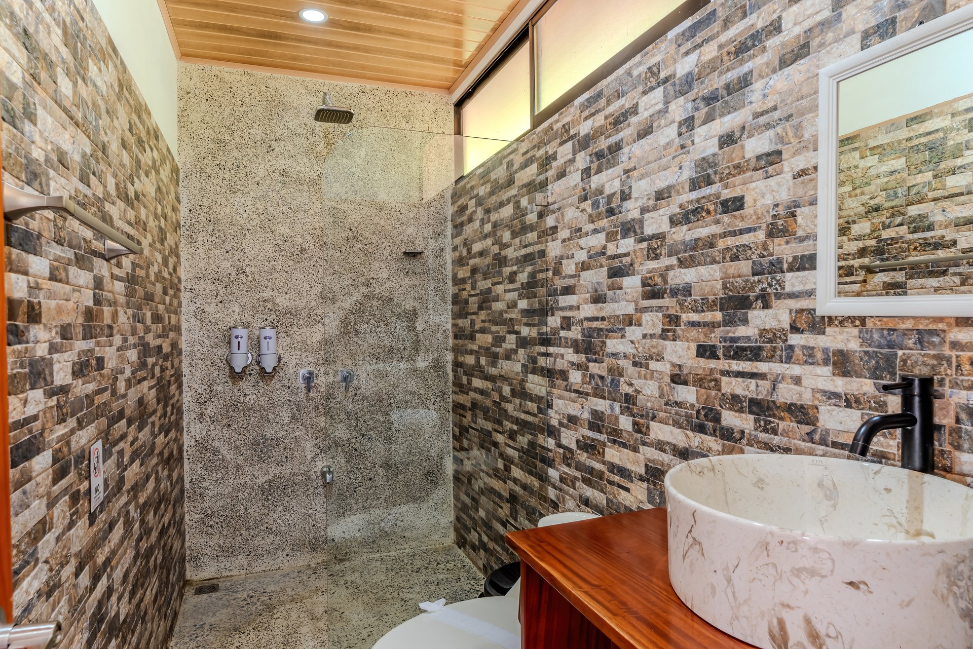 Villas In Sueño – A Rare Gem in the Heart of Manuel Antonio