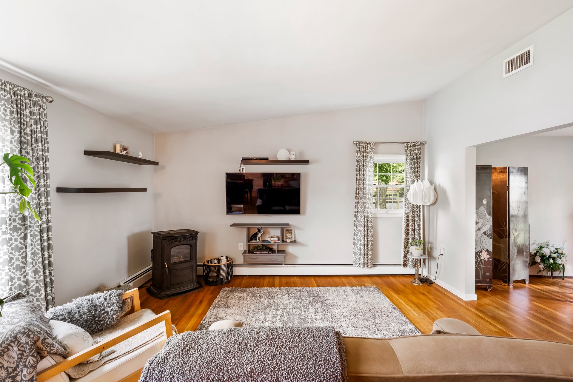 347 Barrett Road