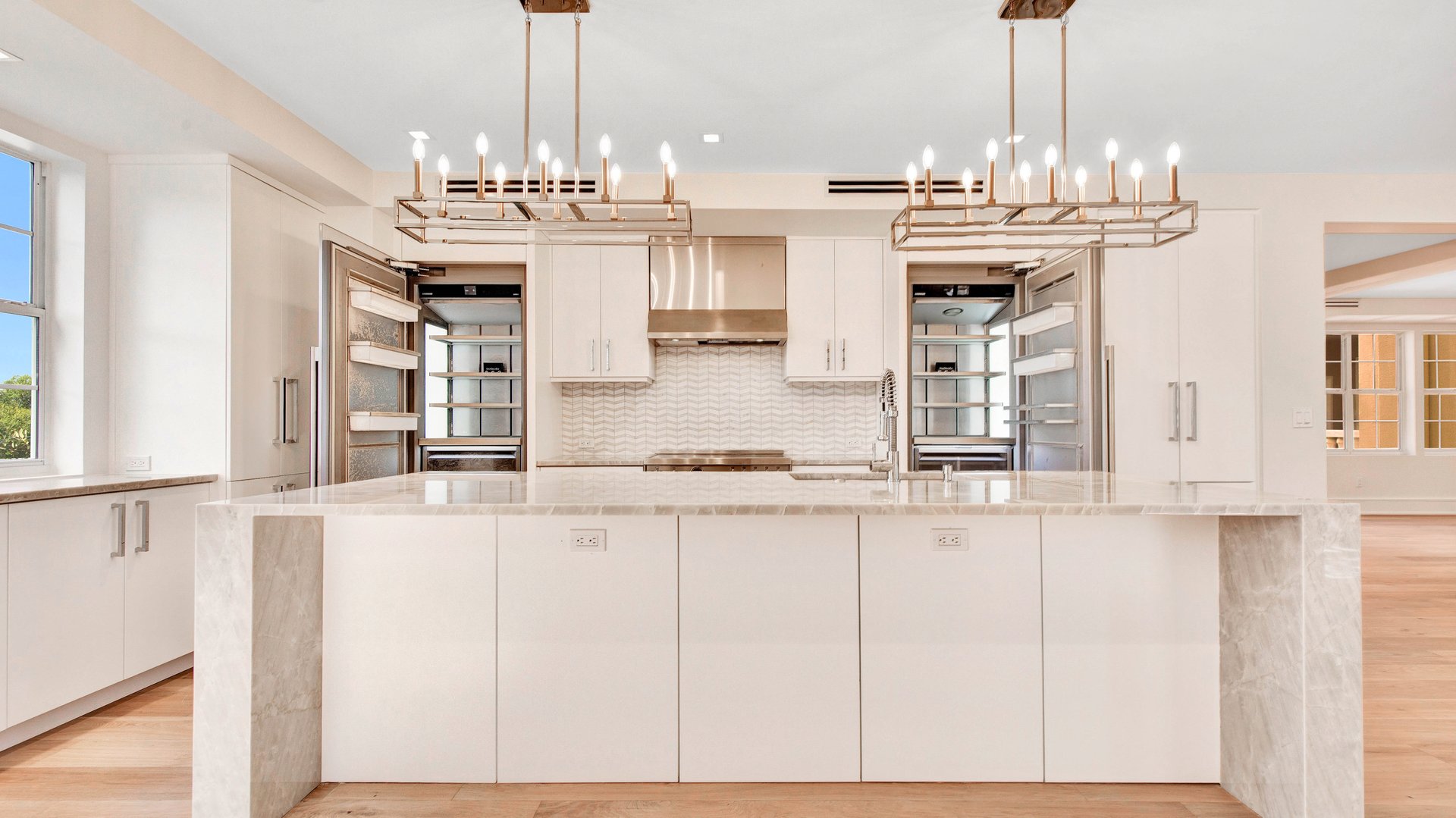 147 S Interlachen Ave Unit 301