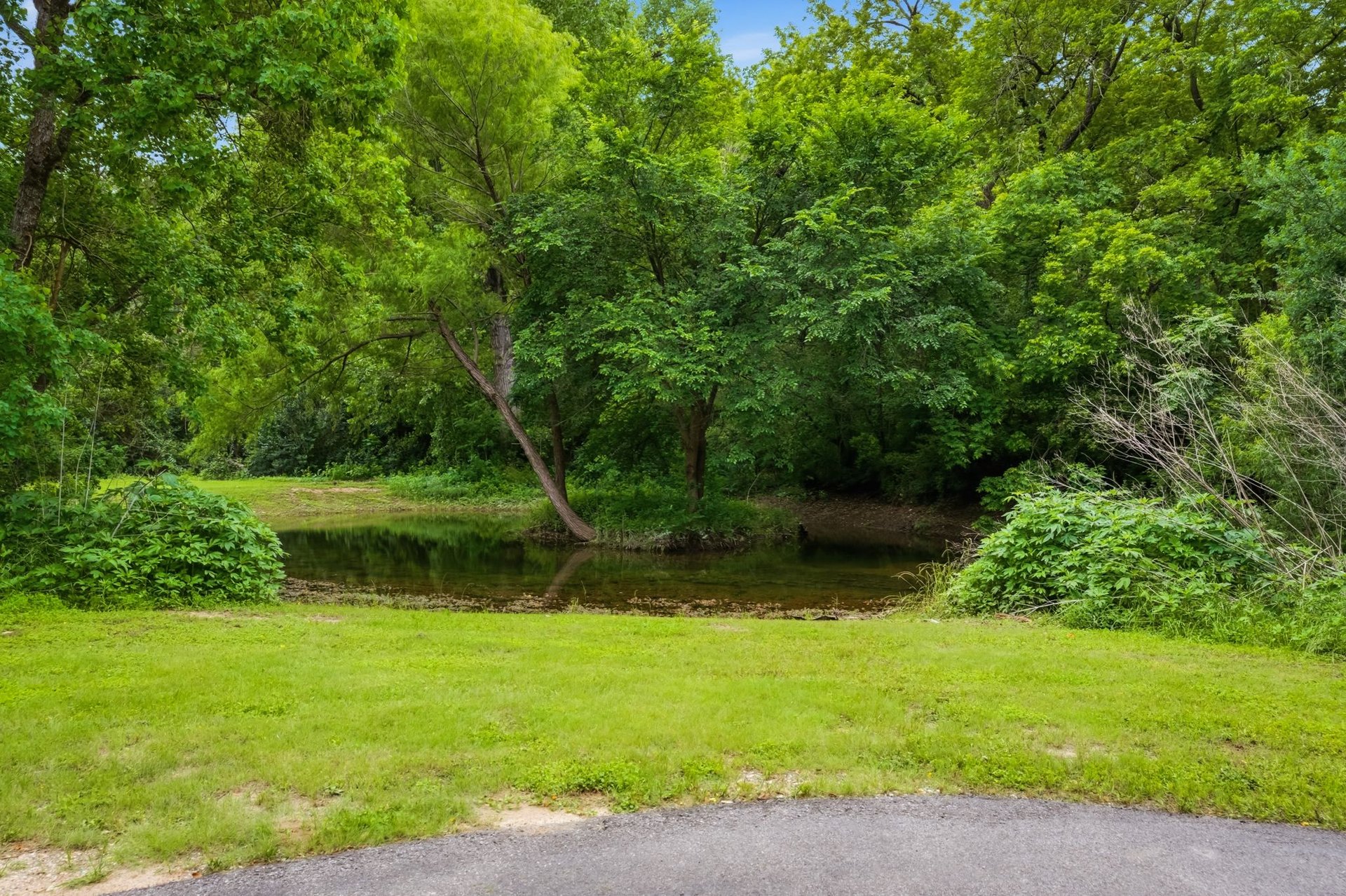 32 Sundown Parkway