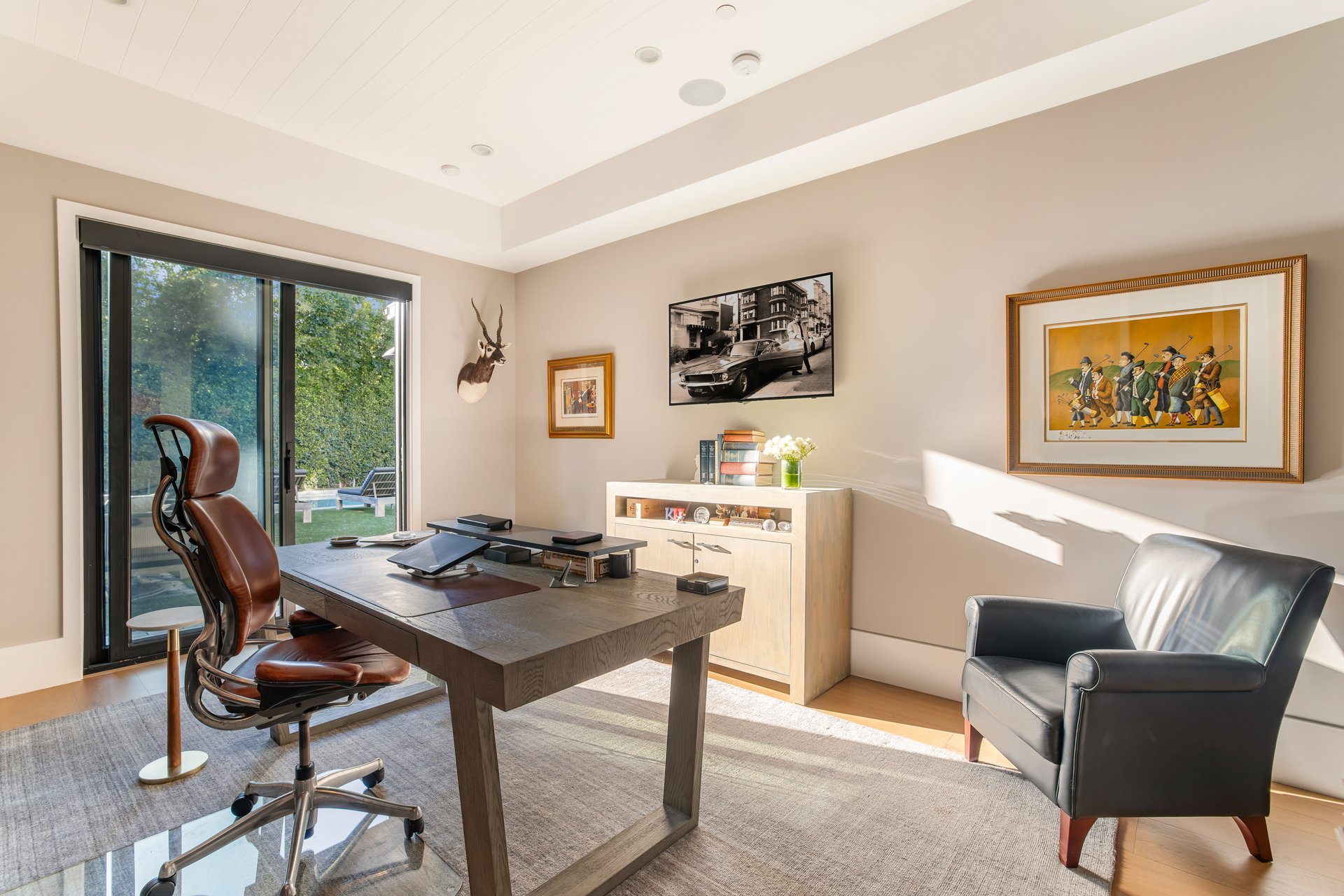 4533 Gentry Ave, Studio City