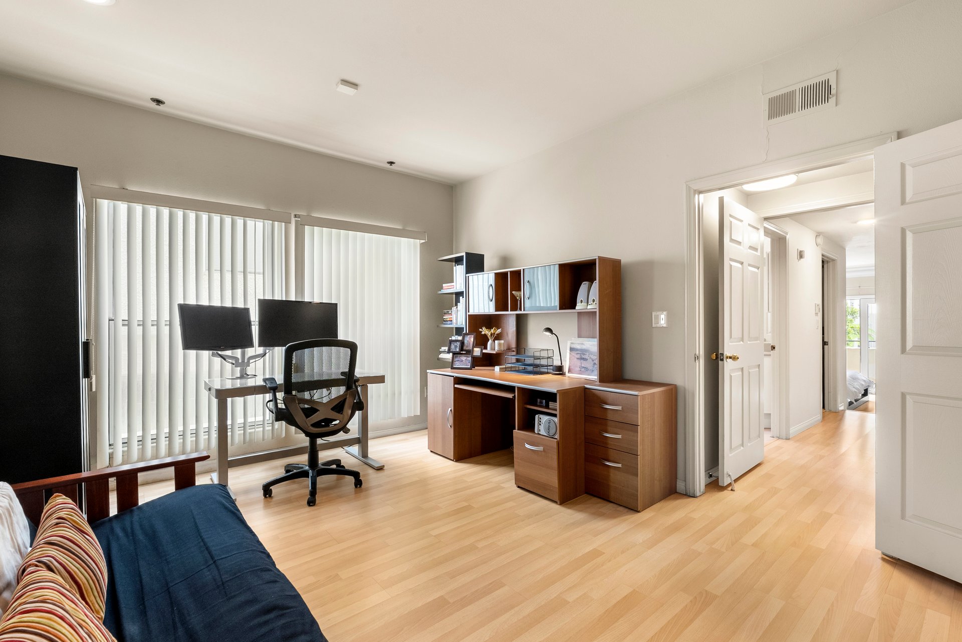 12011 Goshen Ave Unit: 102, Brentwood 