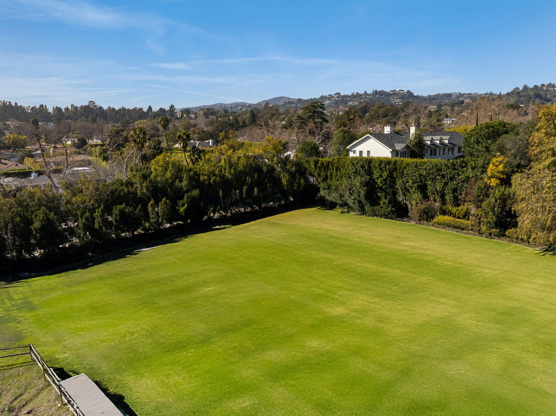 333 S Mapleton Dr, Holmby Hills