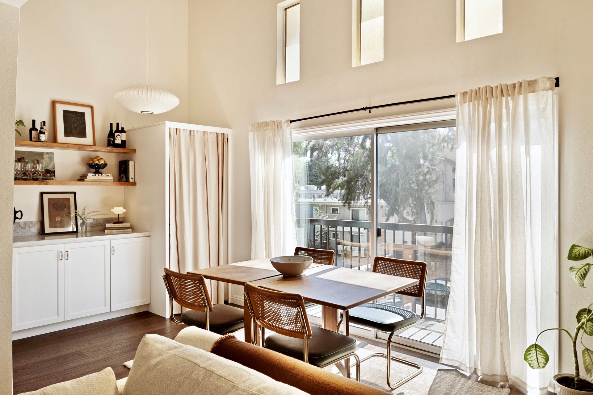 4660 Coldwater Canyon Ave Unit: 16