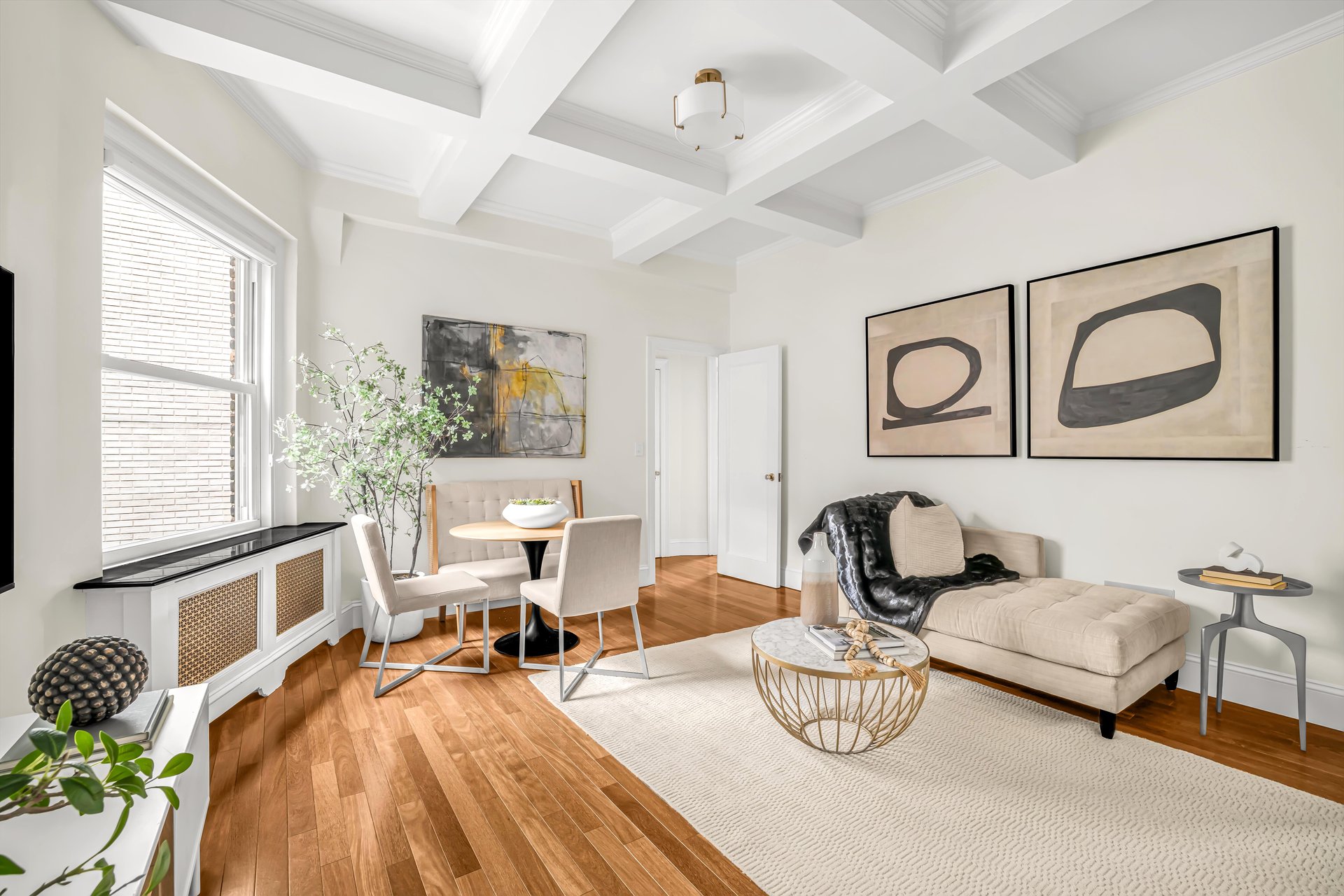 1049 Park Avenue