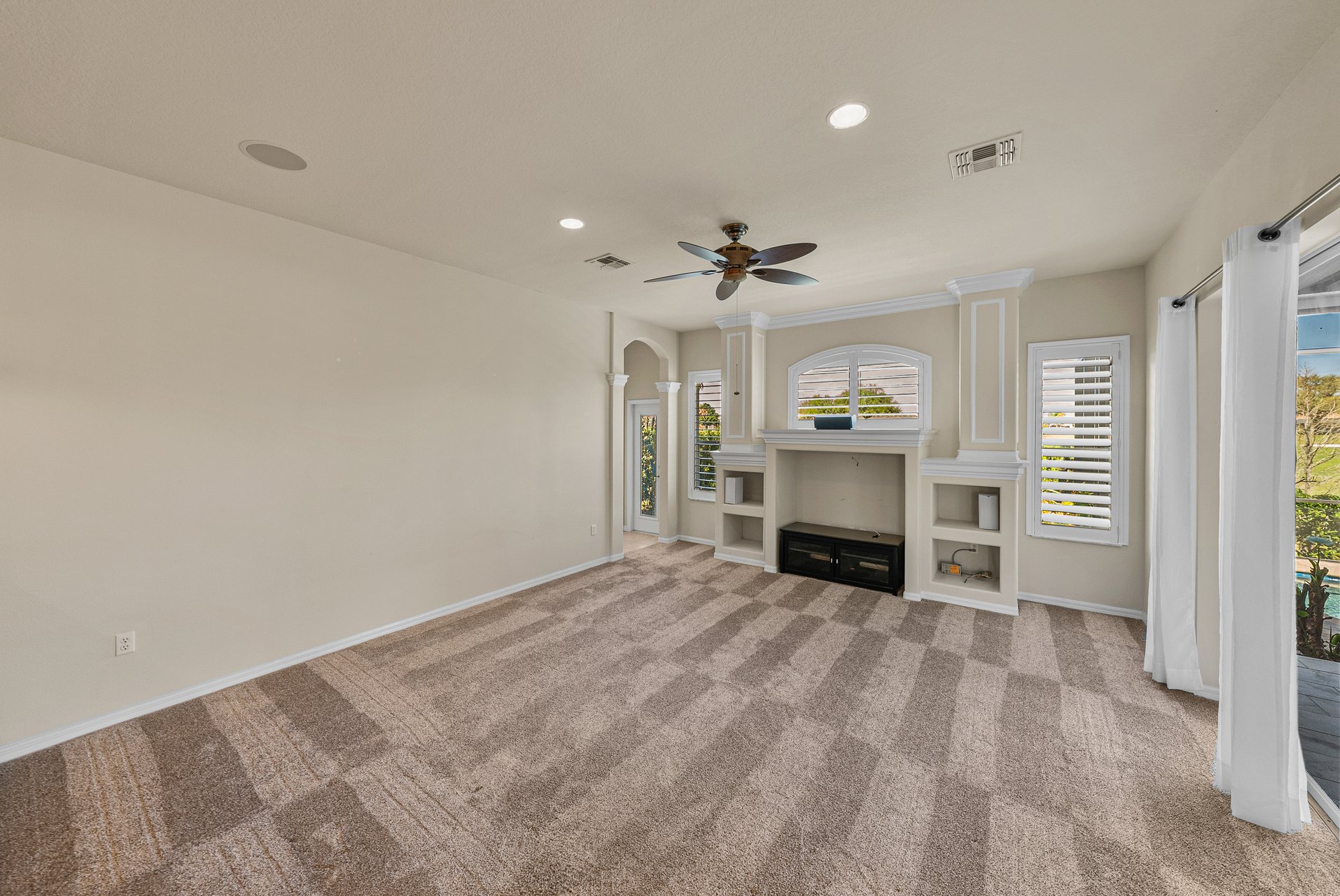 34321 SAHALEE LOOP