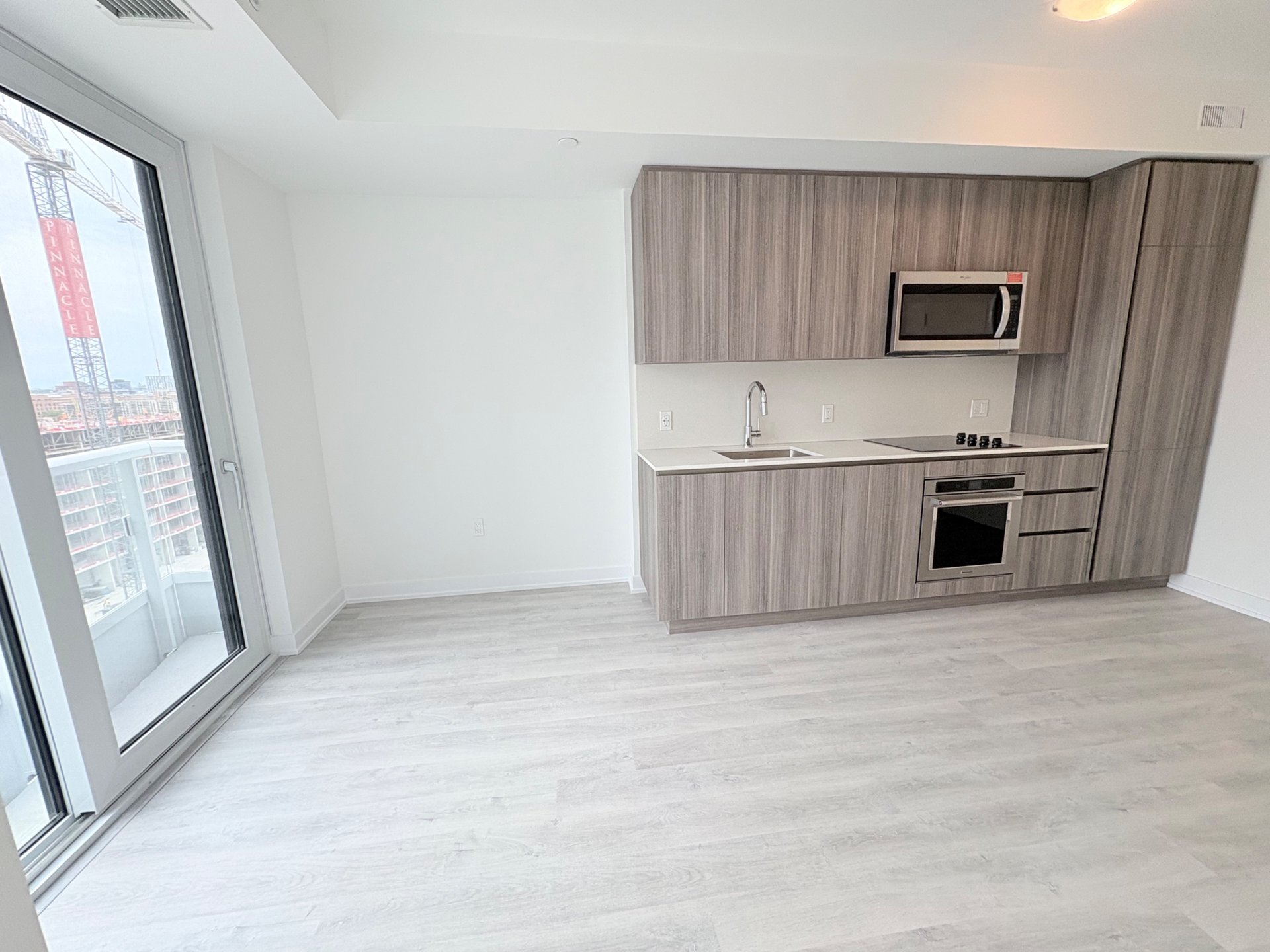 15 Richardson Street 1002