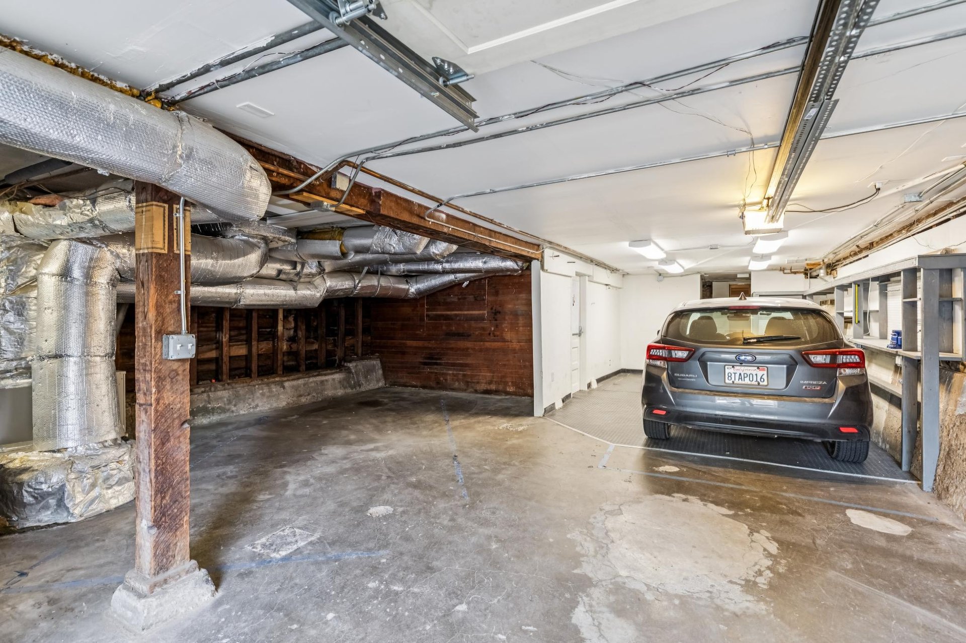 265 Carl Street