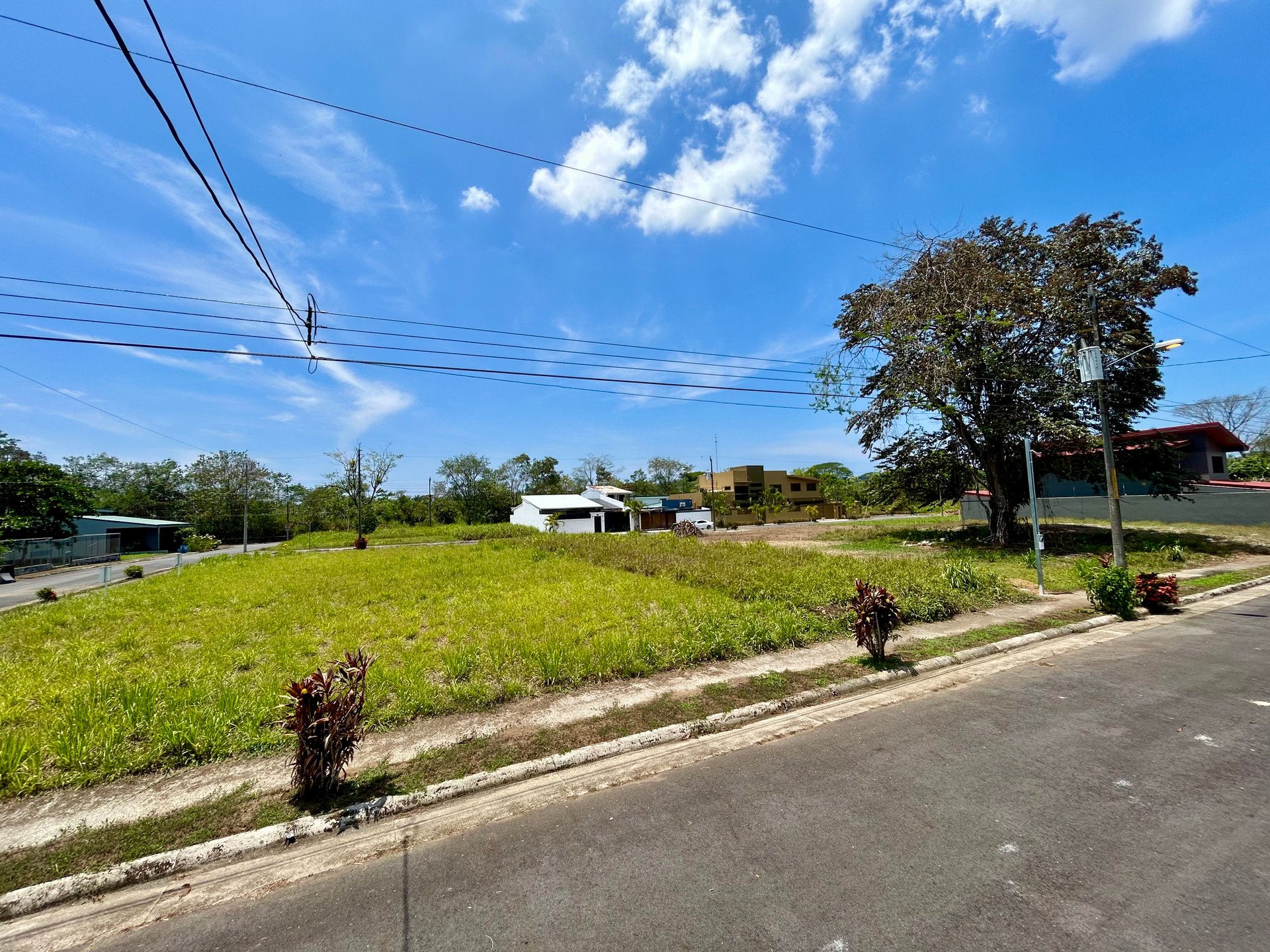 Lots in Quepos - Only 10 Minutes the Marina Pez Vela