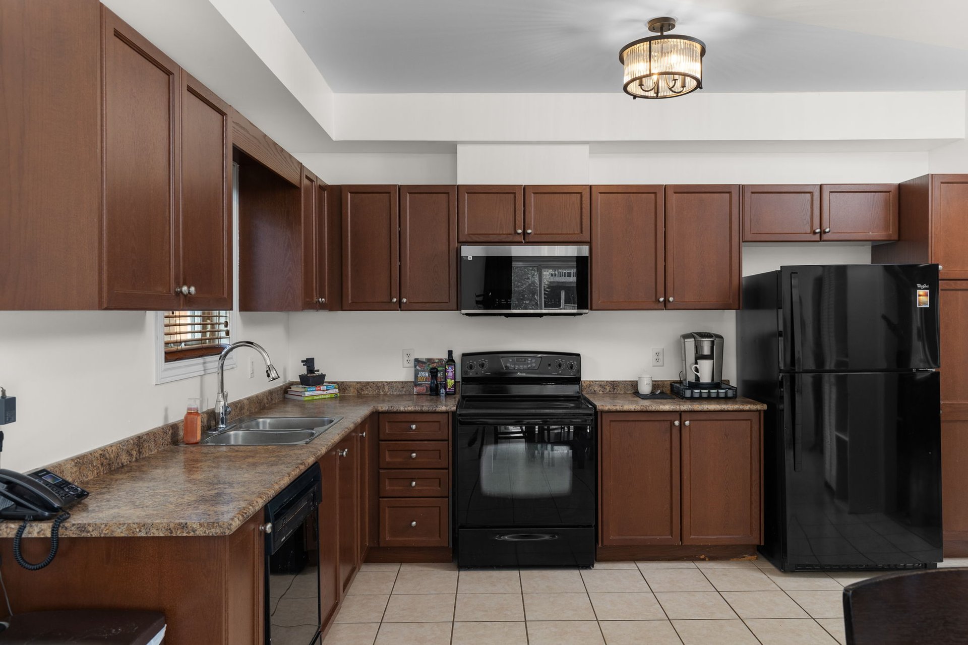 21 McIntyre Drive, Barrie
