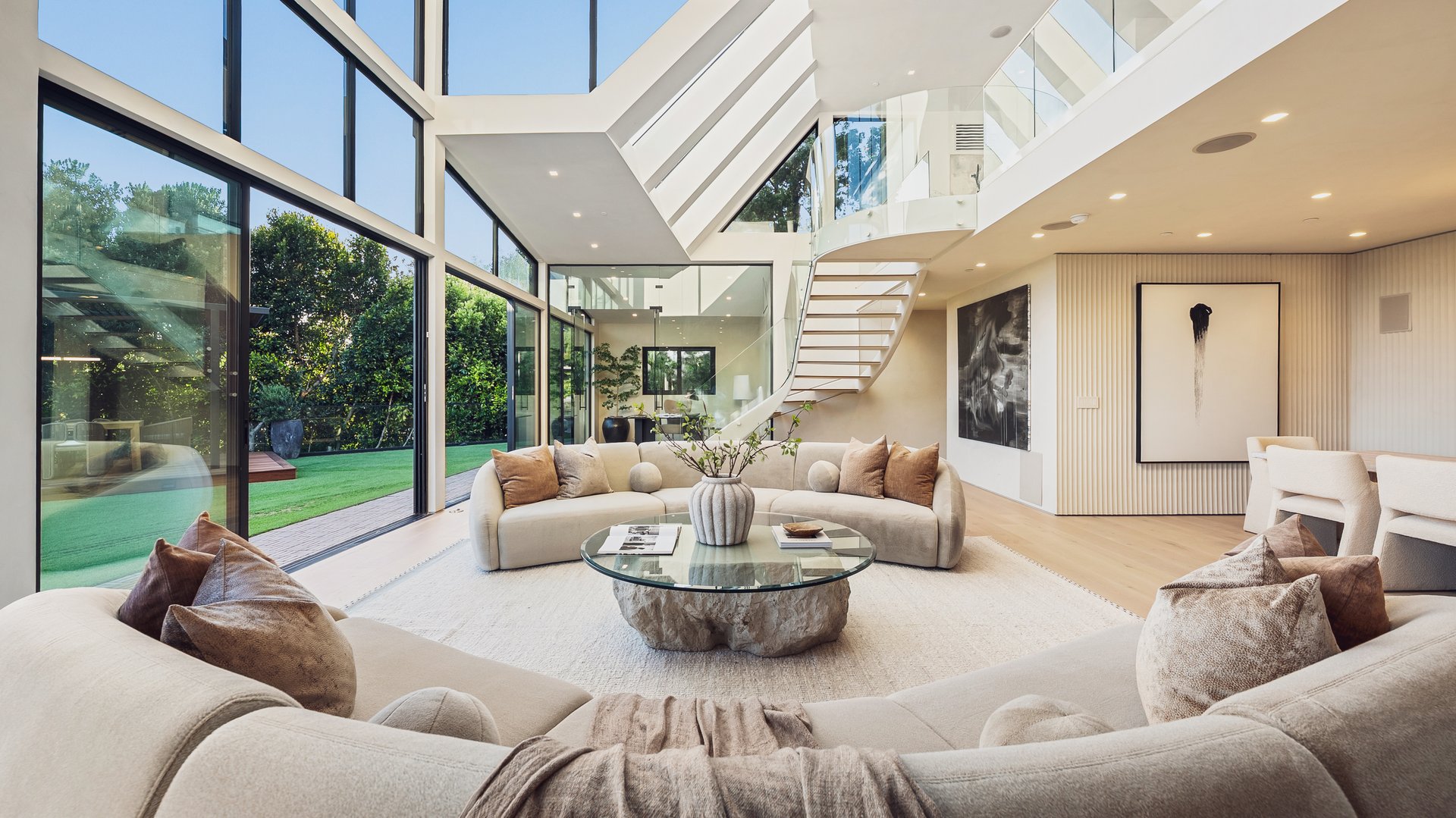 12026 Benmore Ter, Brentwood