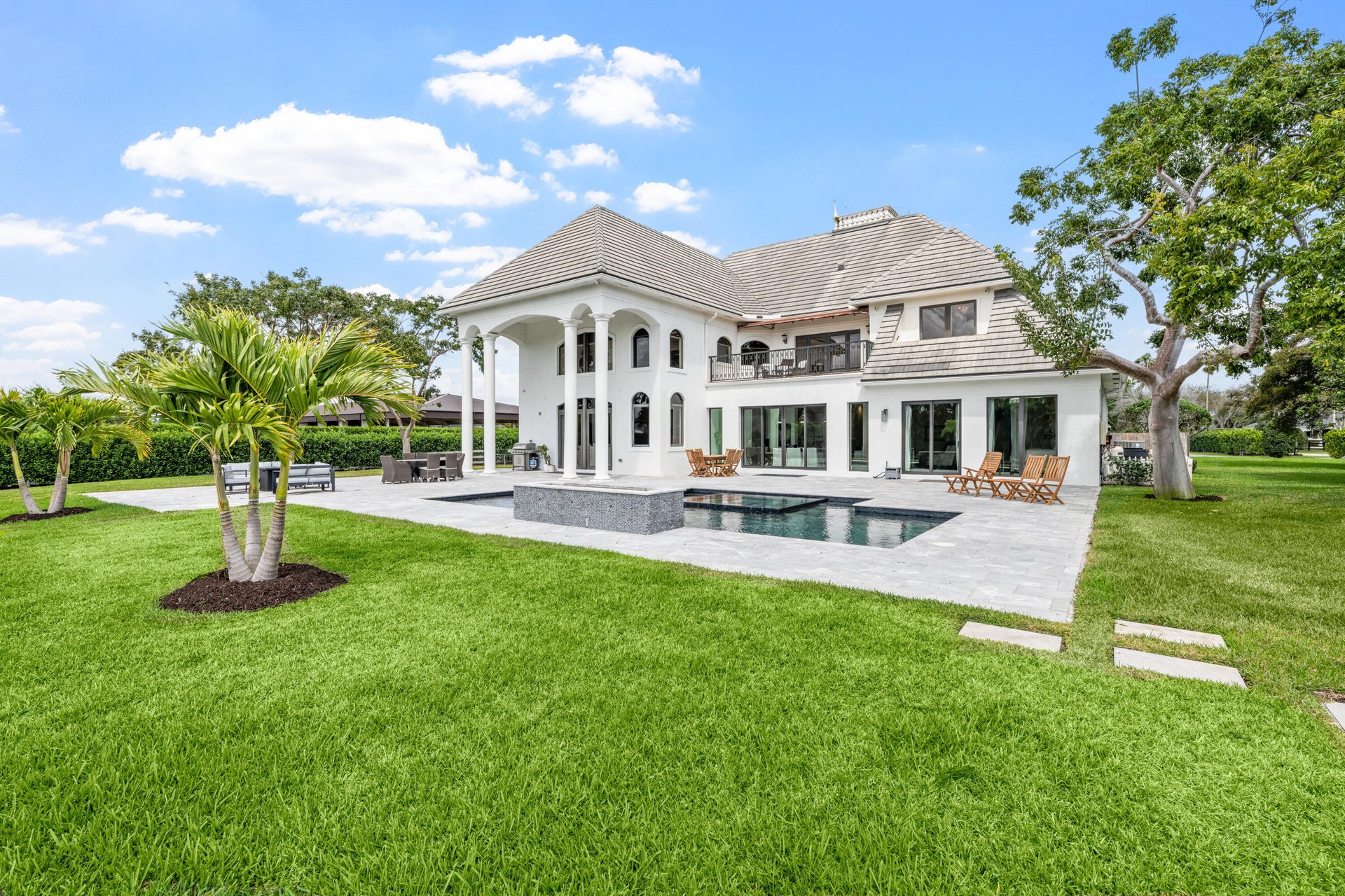 3585 Aiken Court