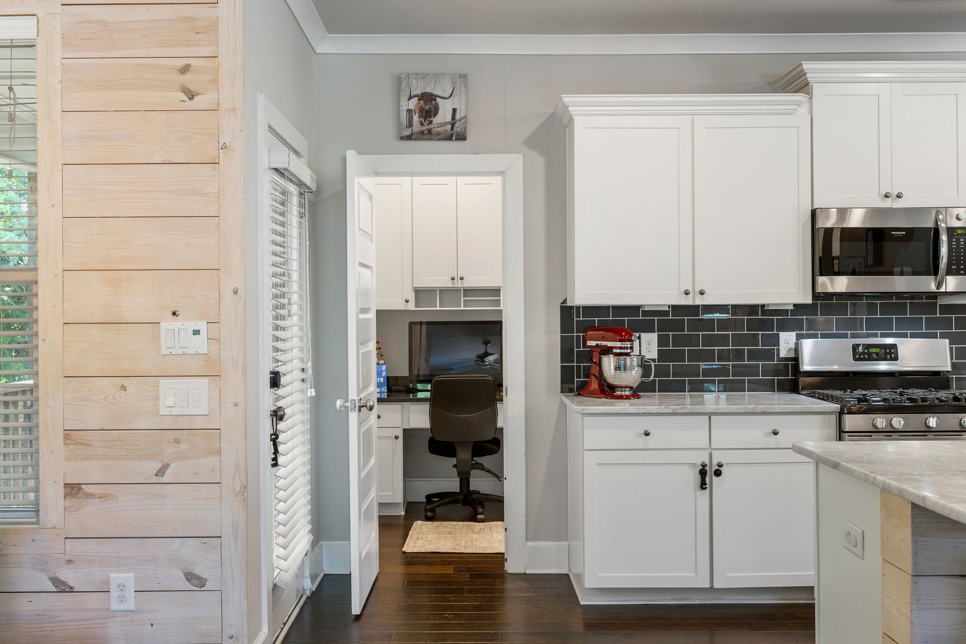 2136 Oak Knob Drive, Decatur, Georgia 30032