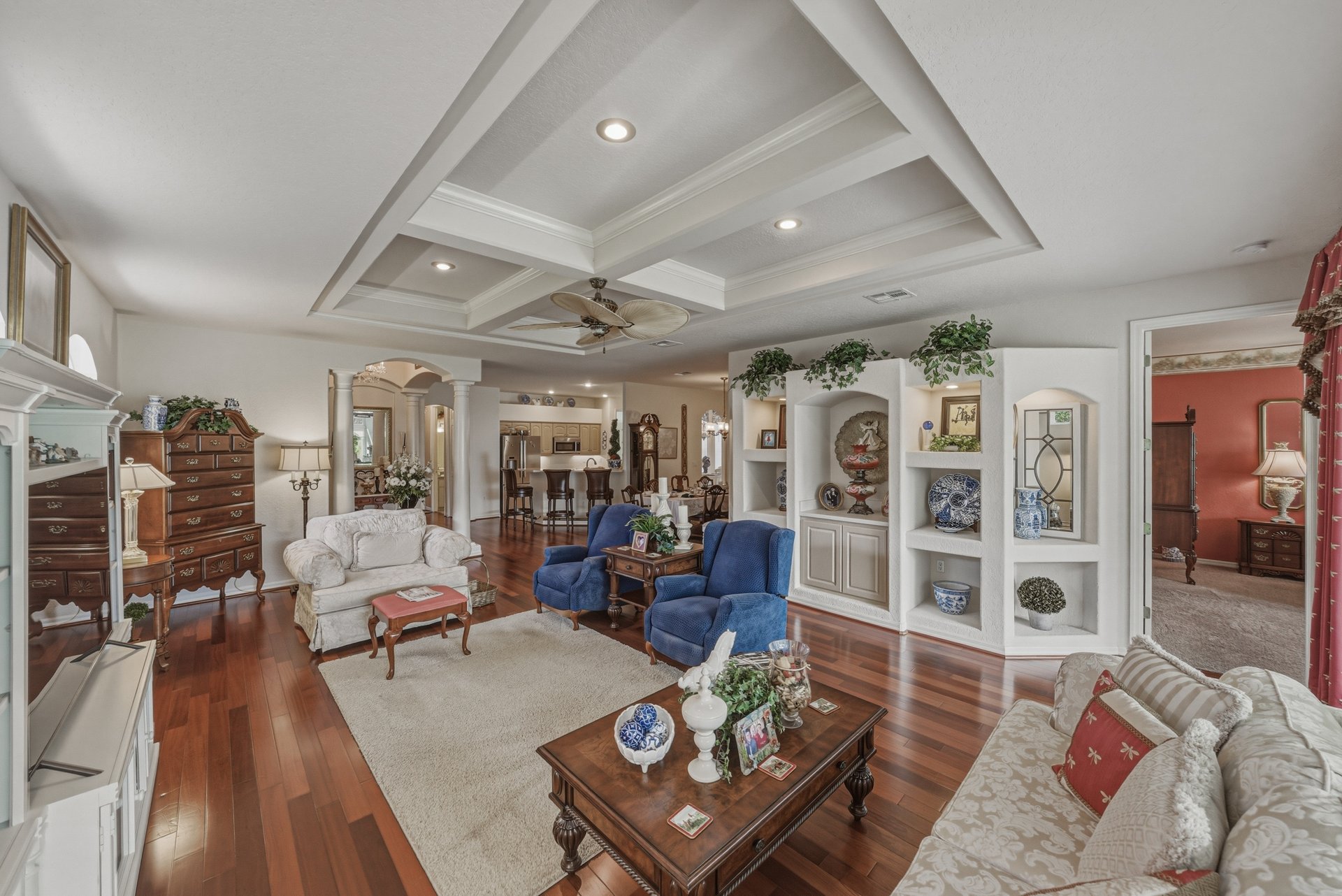 12410 WOODLANDS CIR