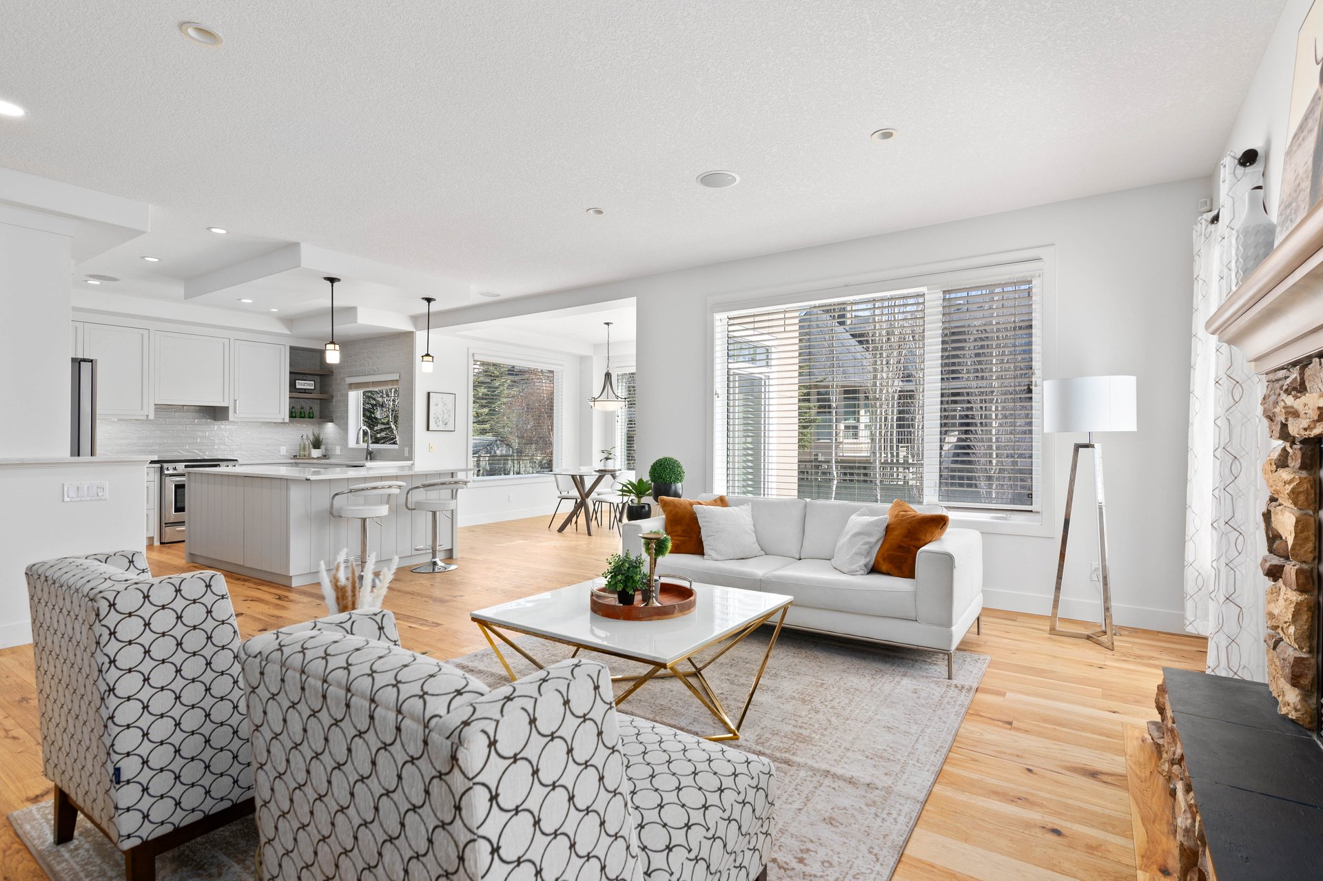 123 Wentworth Court SW