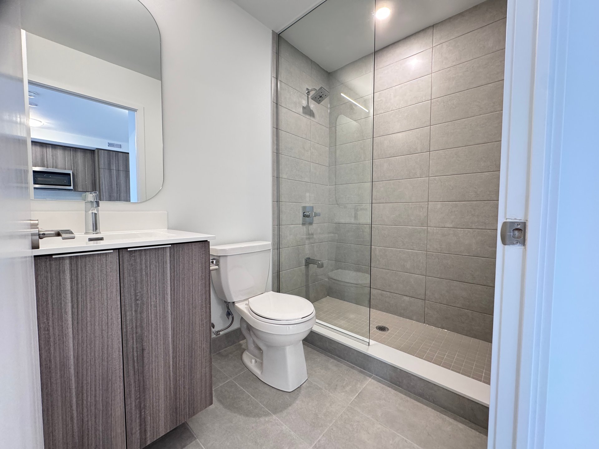 15 Richardson Street Unit: 1617
