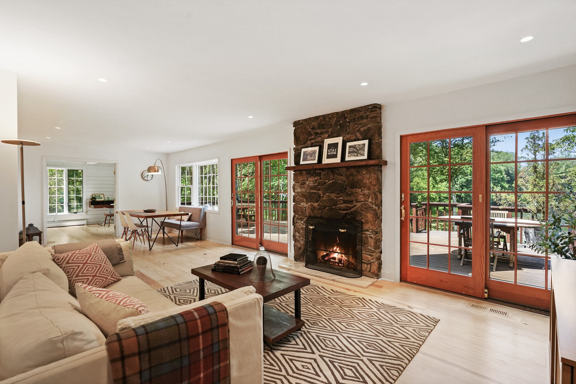 3 Truesdale Lake Drive