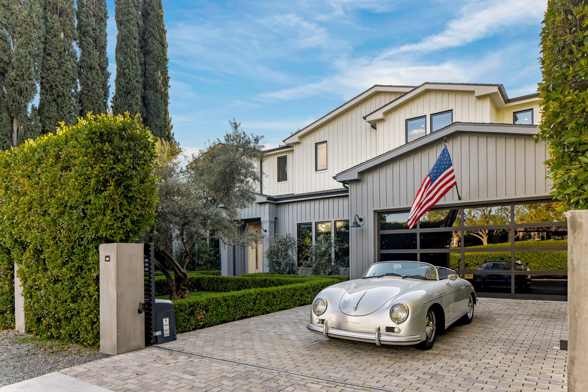 4533 Gentry Ave, Studio City