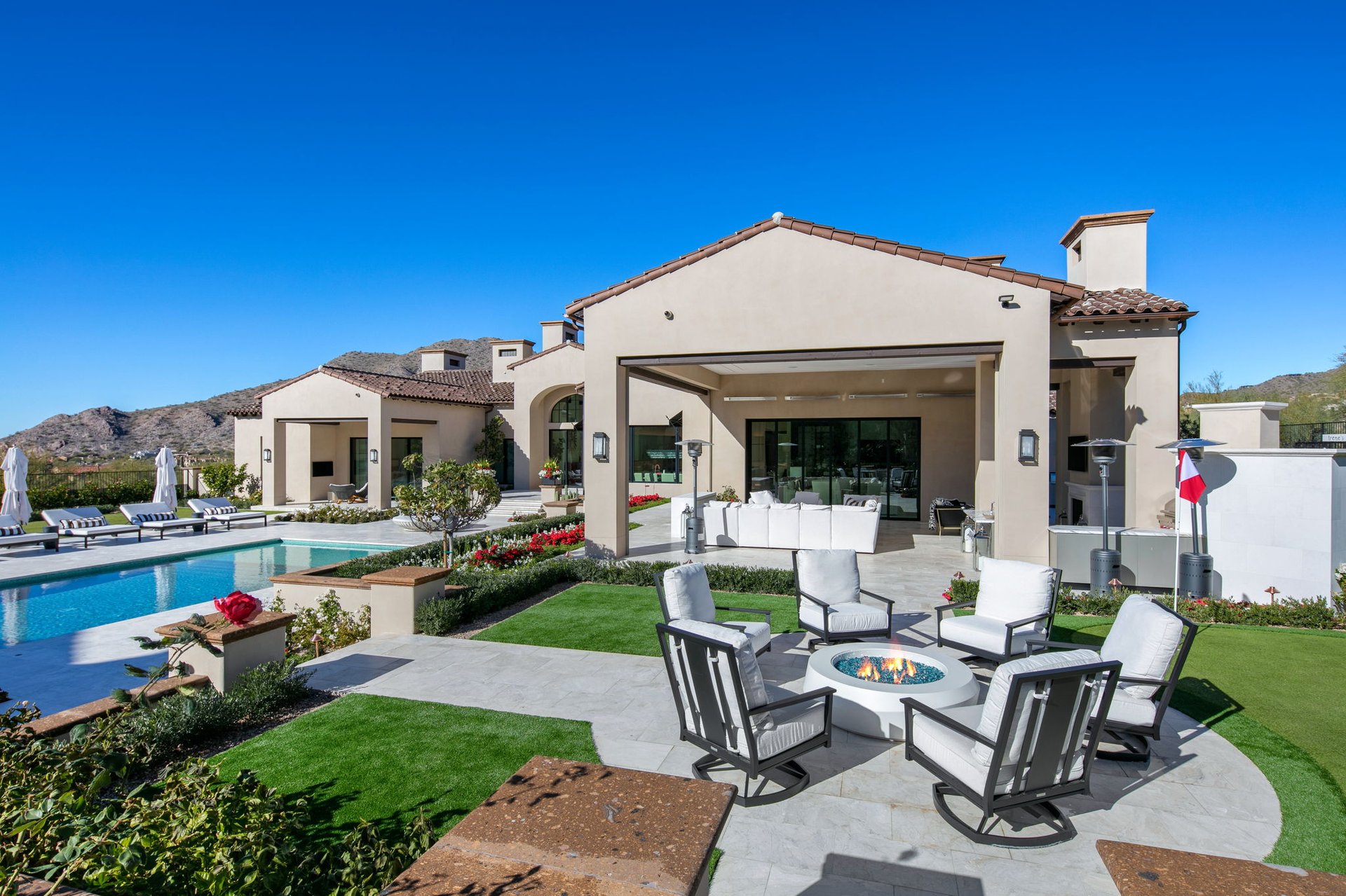 10927 E Windgate Pass Drive, 1519