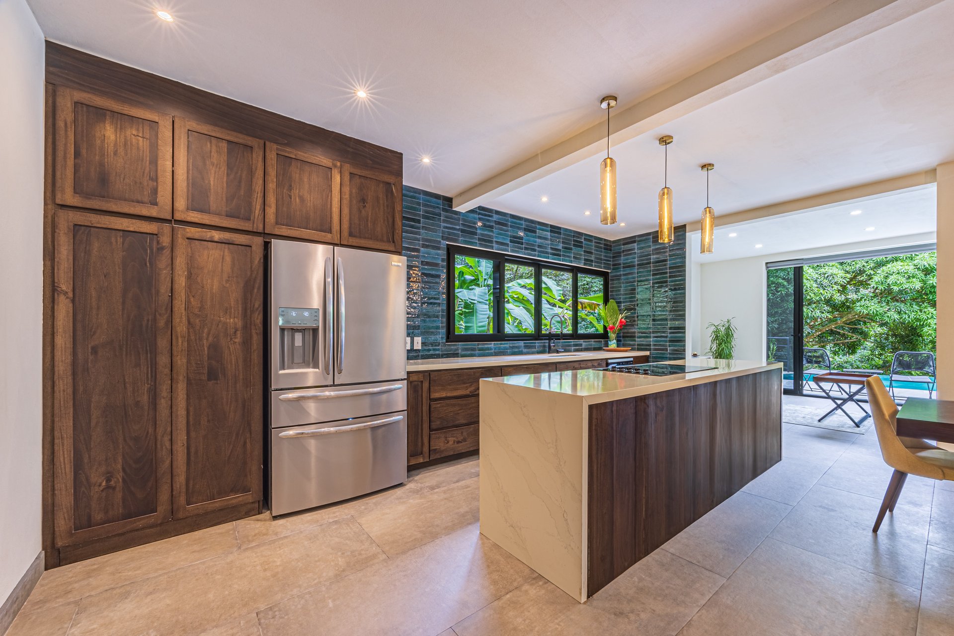 Luxury Rainforest Home + Guest House on 11 acres