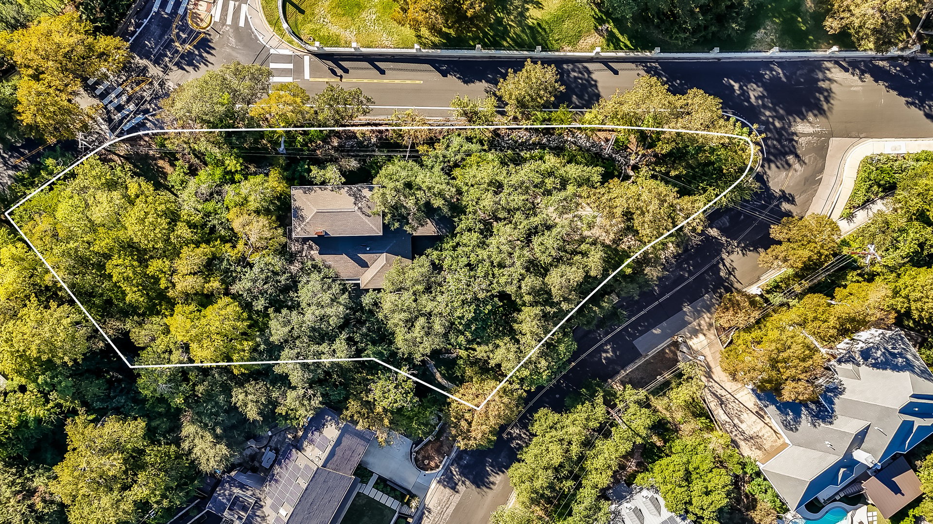 1511 Rainbow Bend