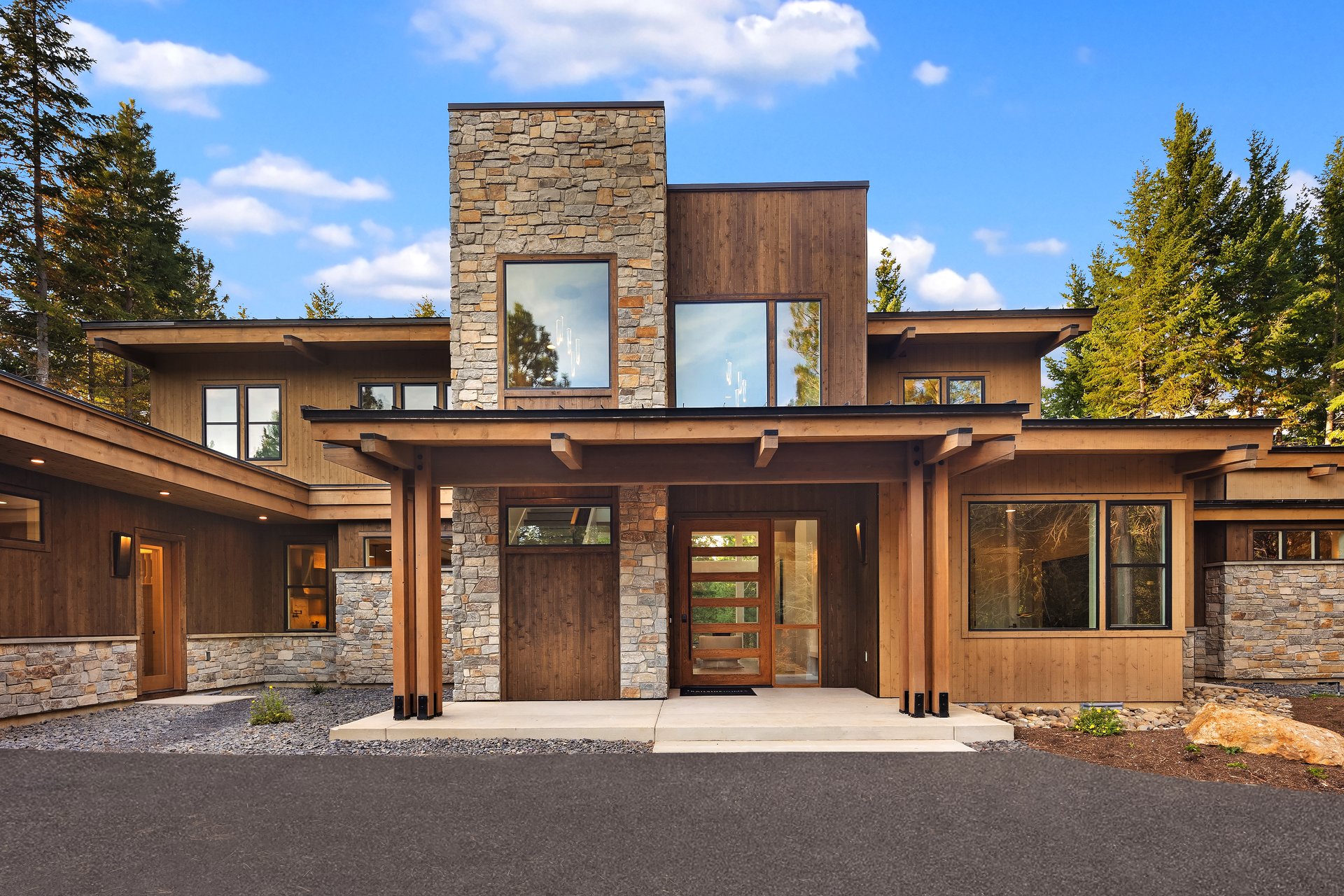 1130 Ruby King Loop