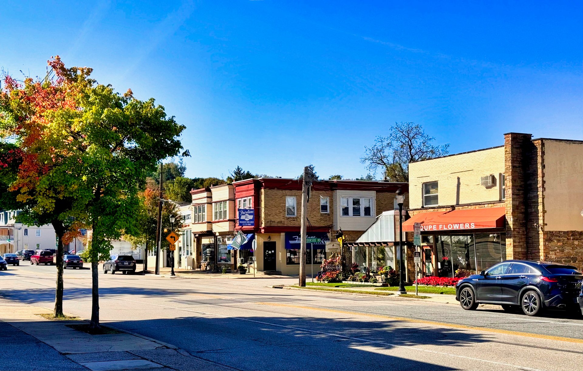 flourtown-wyndmoor-oreland-04-downtown-erdenheim-pennsylvania.jpg
