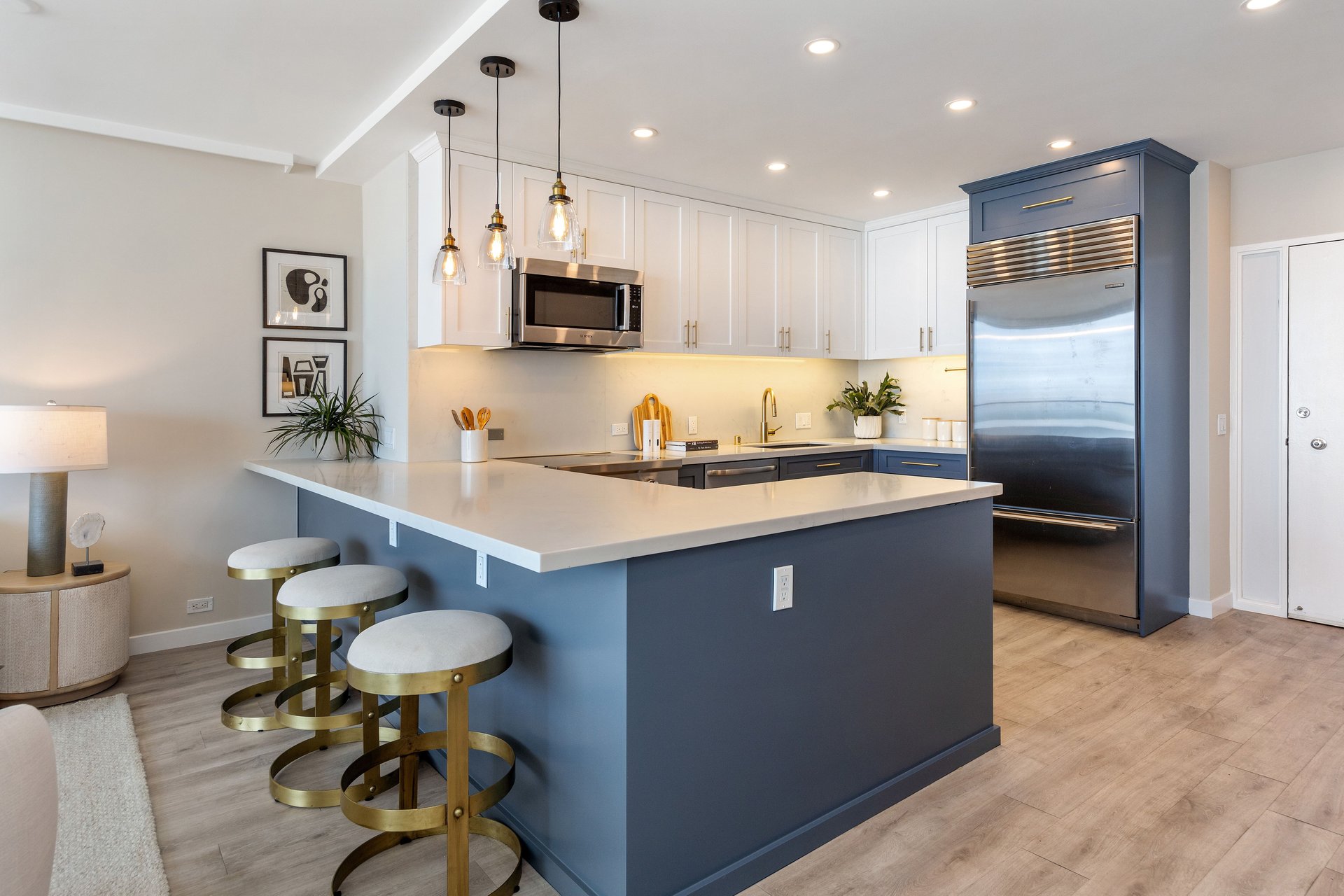 Updated Russian Hill View Residence