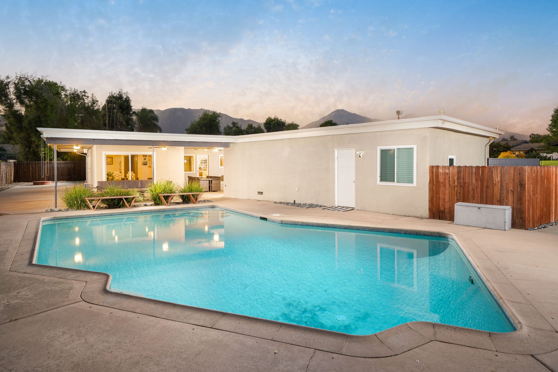 2129 N San Marcos Place