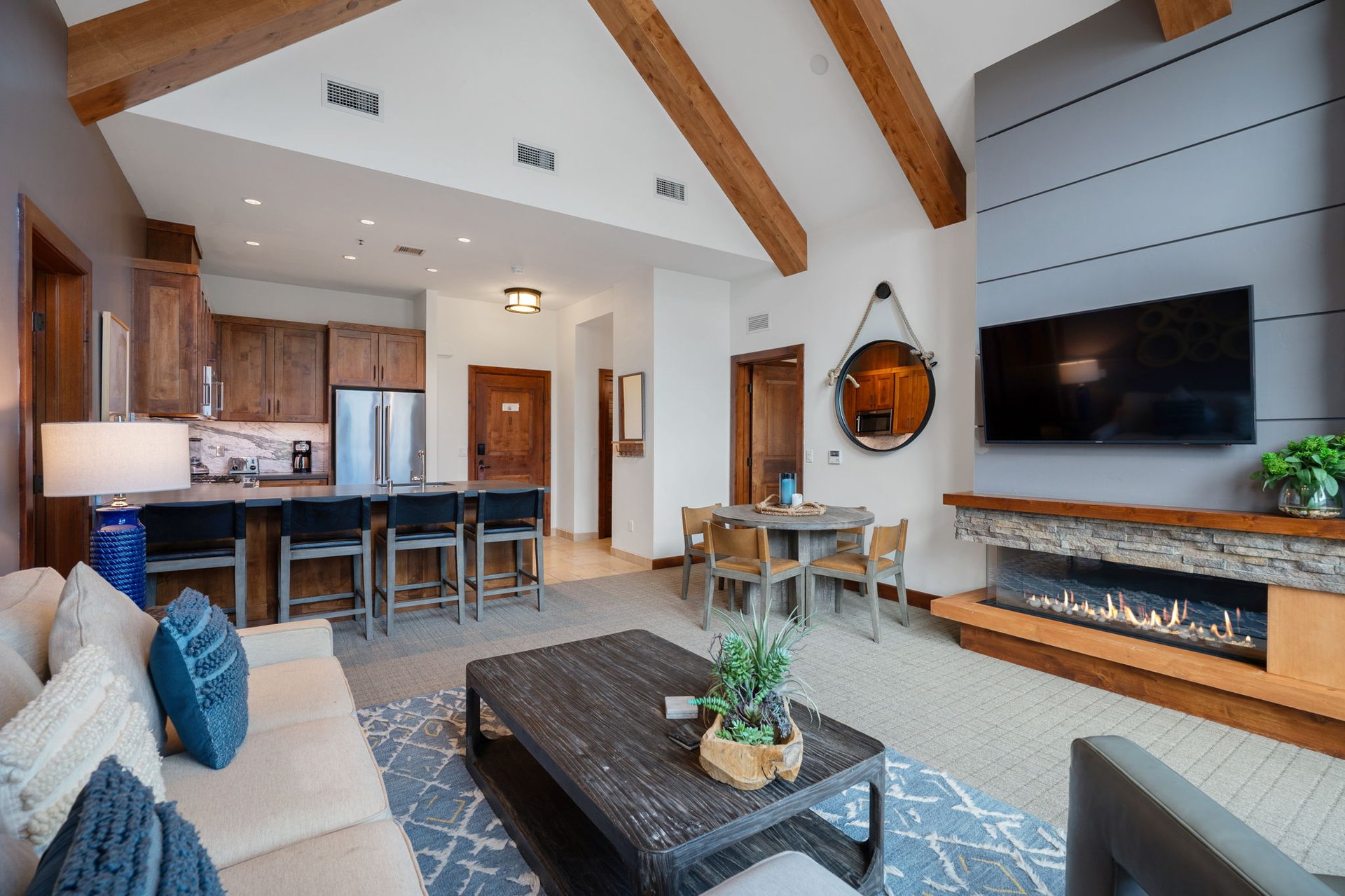 Zalanta Two-Bedroom Penthouse