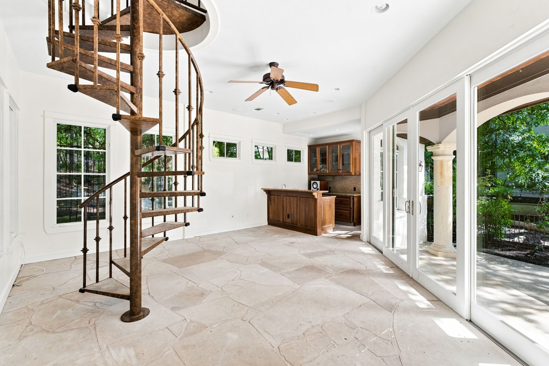 2900 Meandering River Court