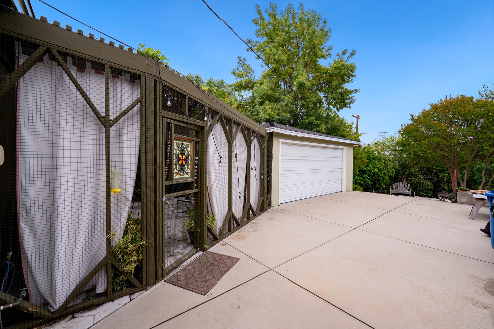 6262 Saylin Lane