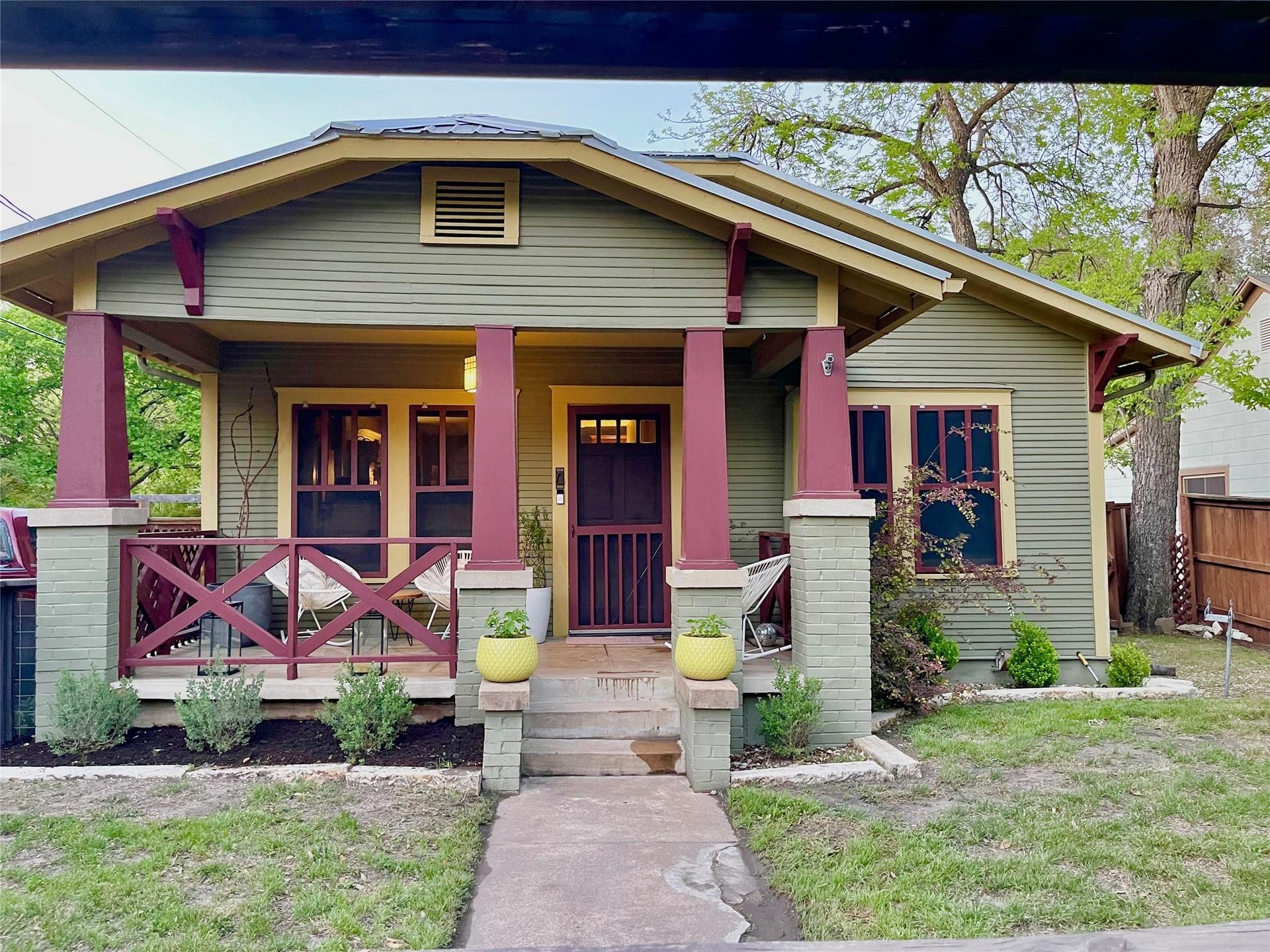 206 E Monroe Street