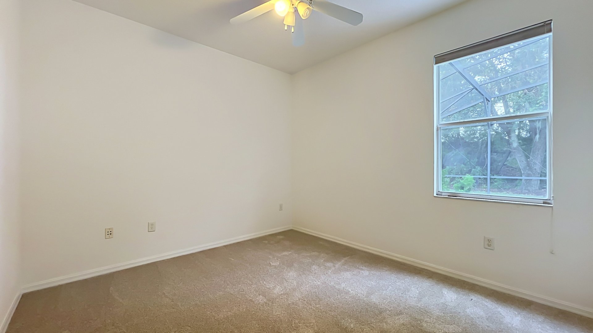 Orlando Vista Lakes 5-Bedroom 4-Bathroom Home and Lifestyle