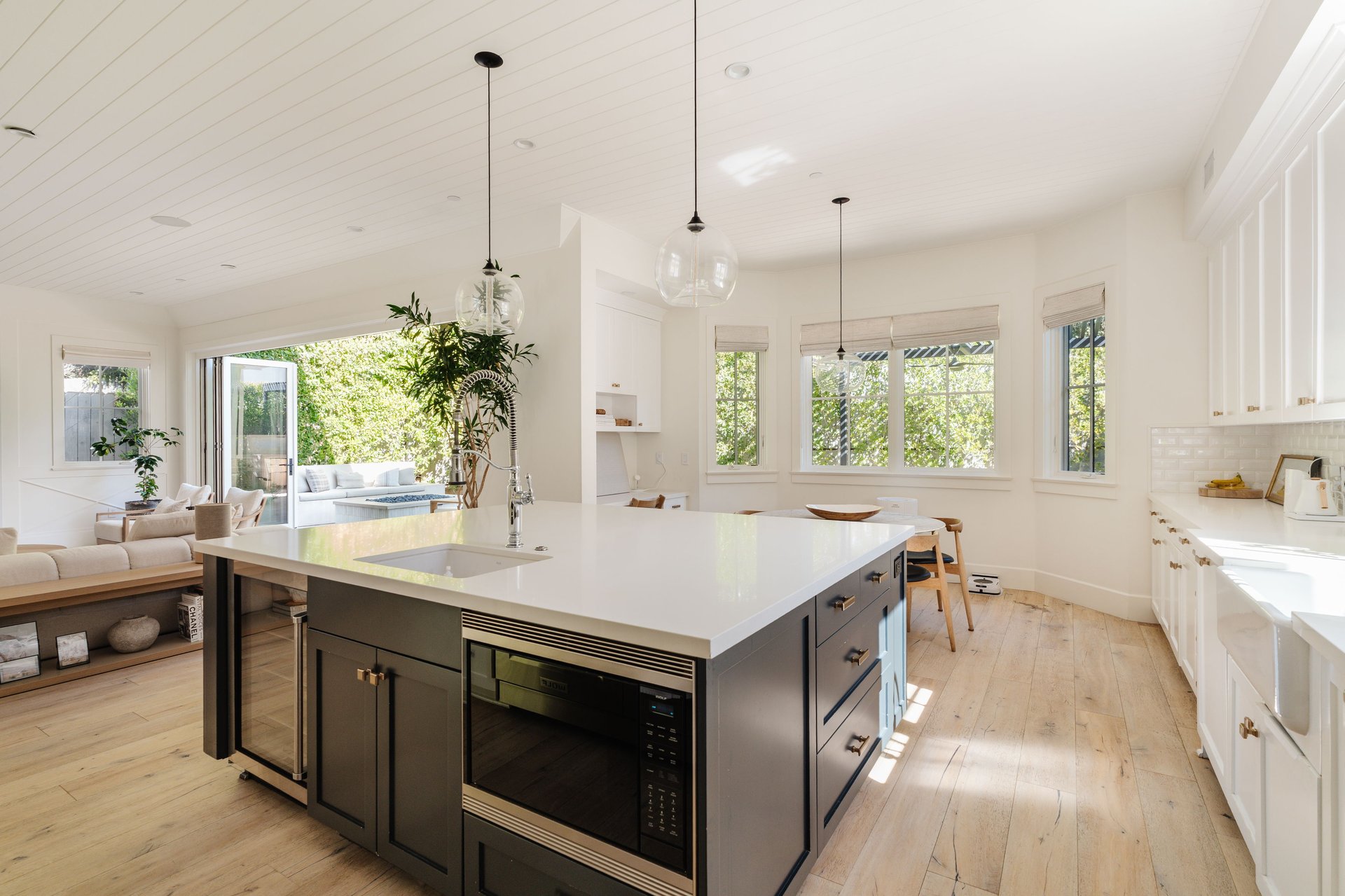 16045 Northfield St, Pacific Palisades 