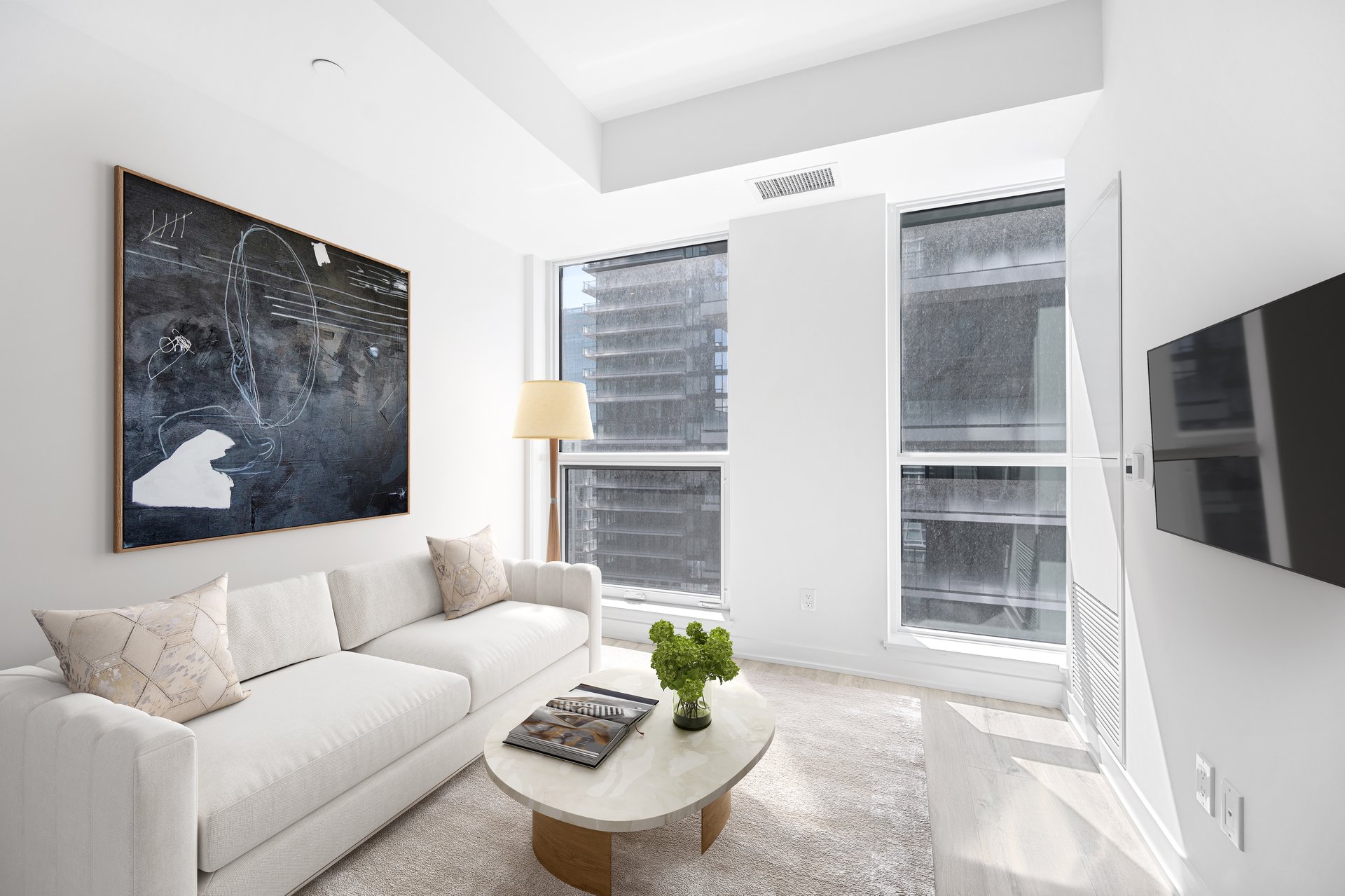 327 King Street W #1604