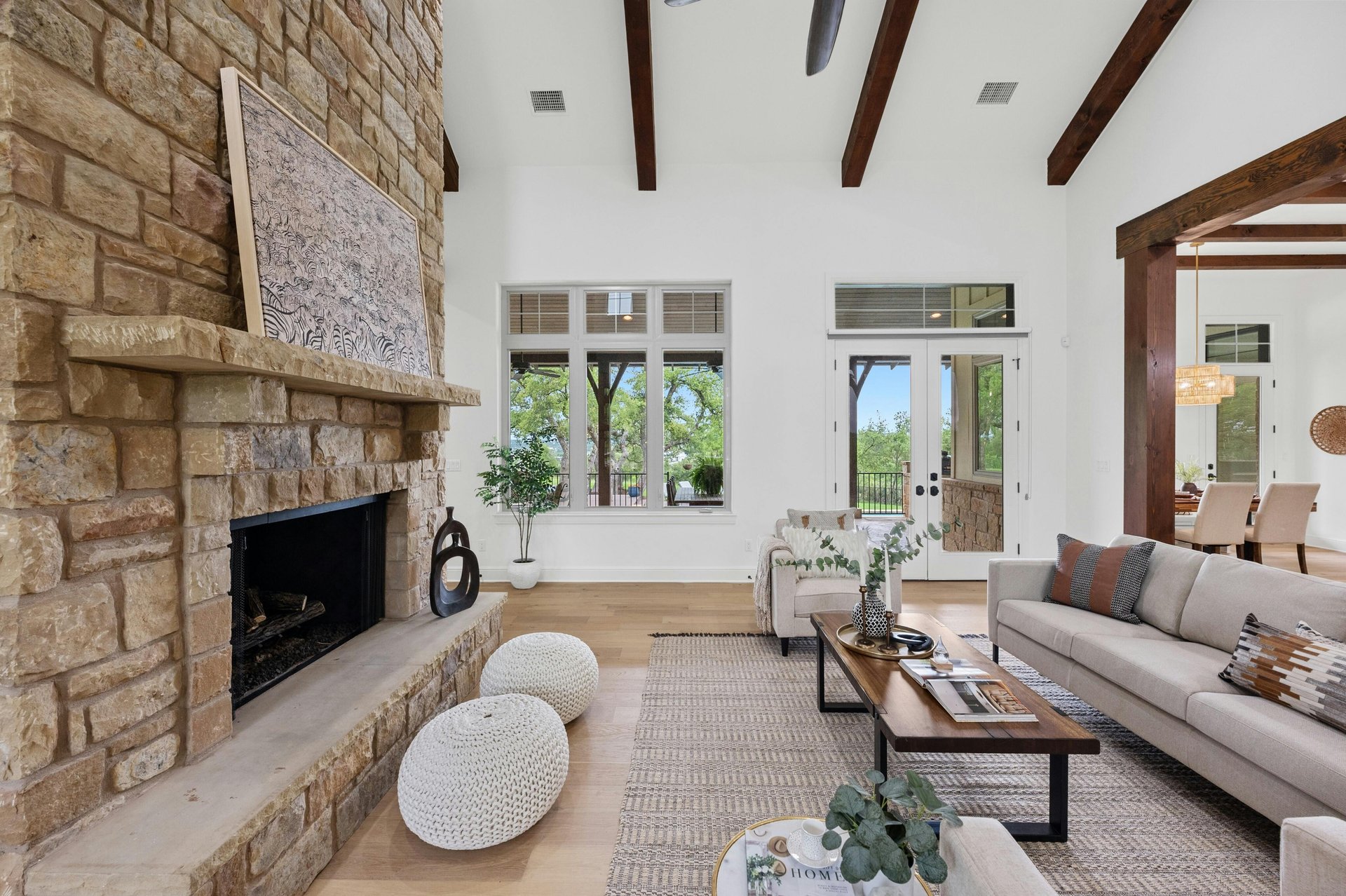 8024 Carlton Ridge