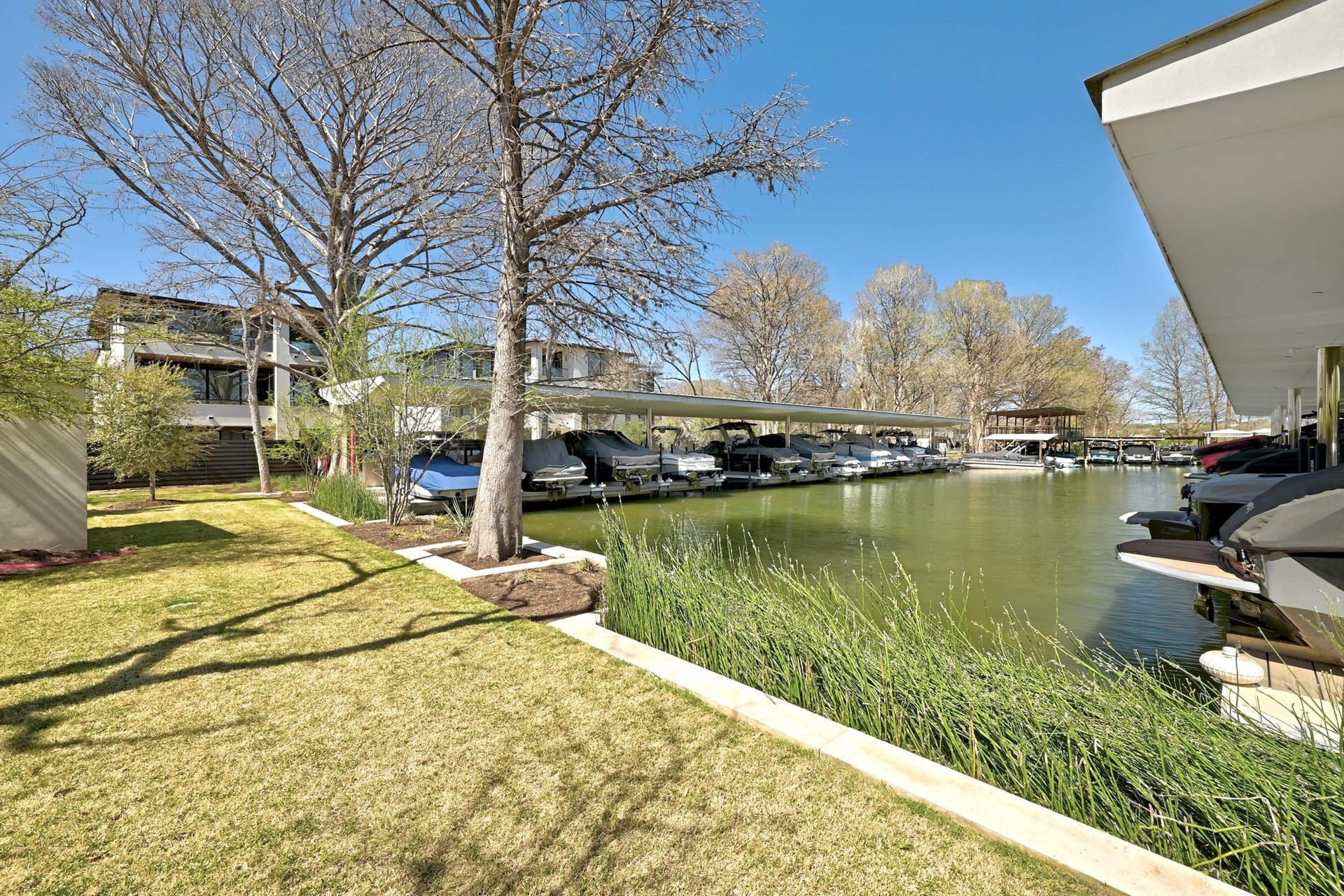 2503 Westlake Drive #4