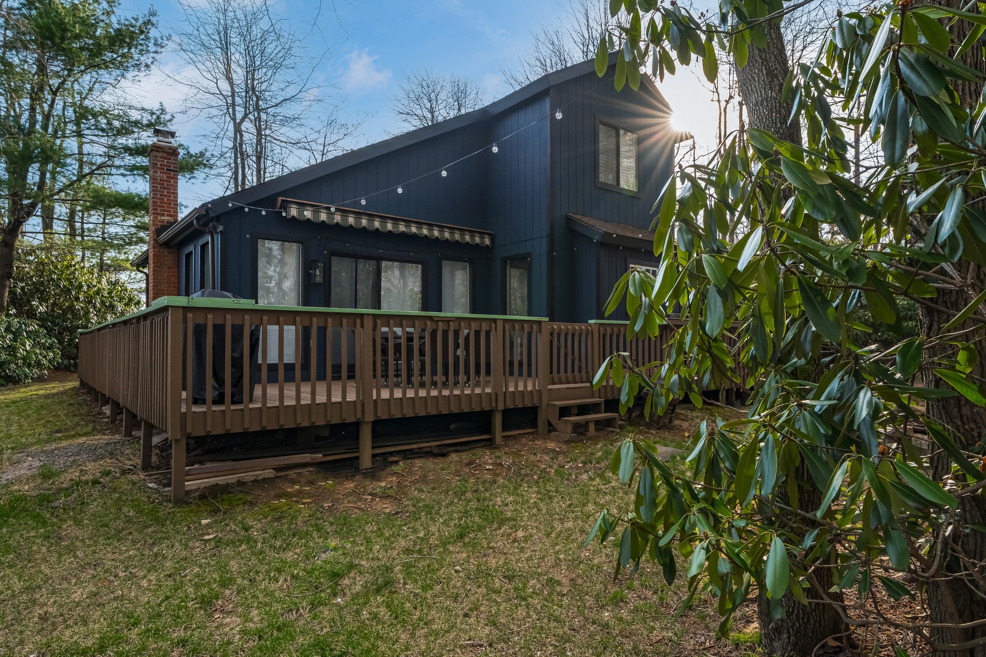 112 Crazy Horse Court