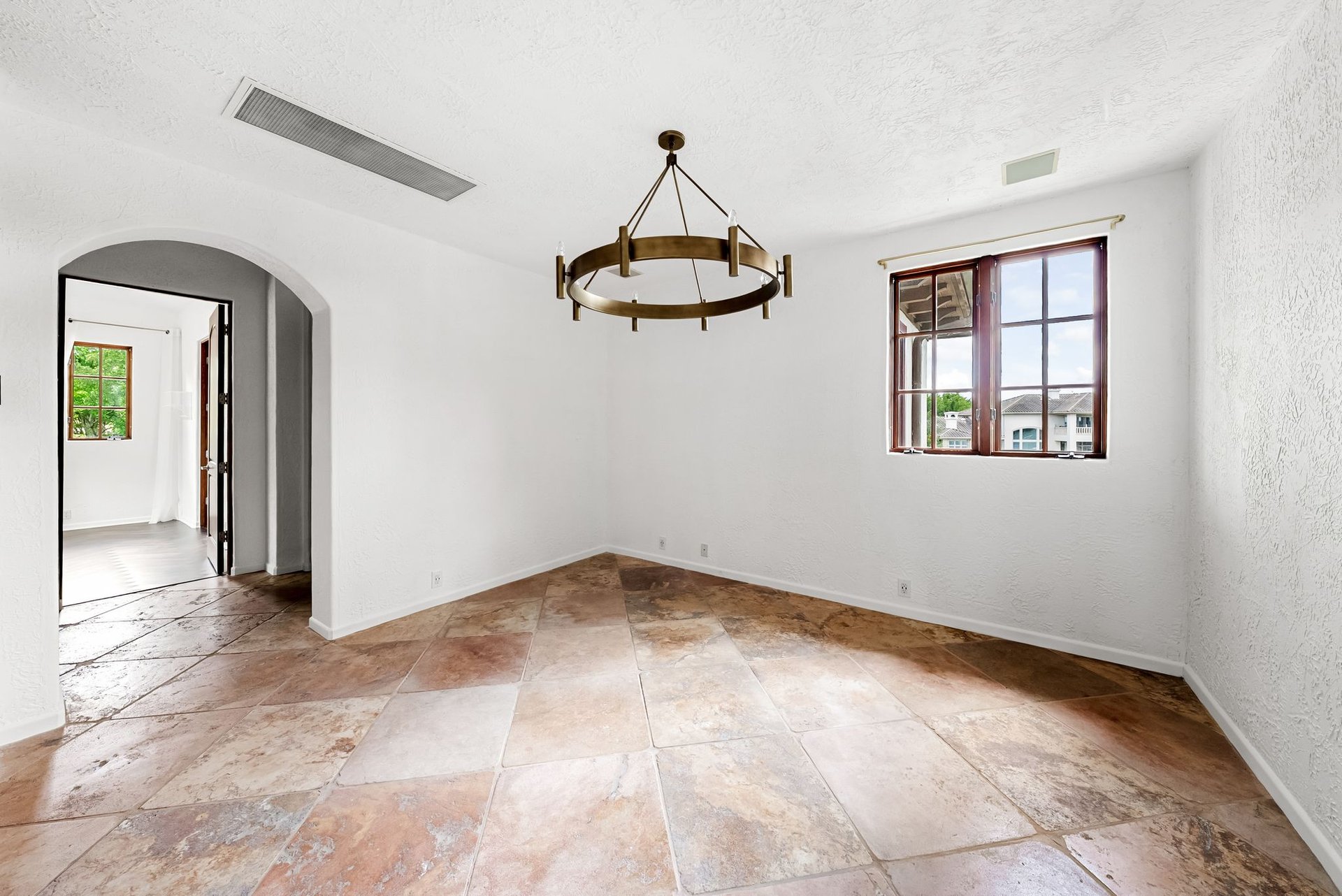 203 Bella Riva Dr
