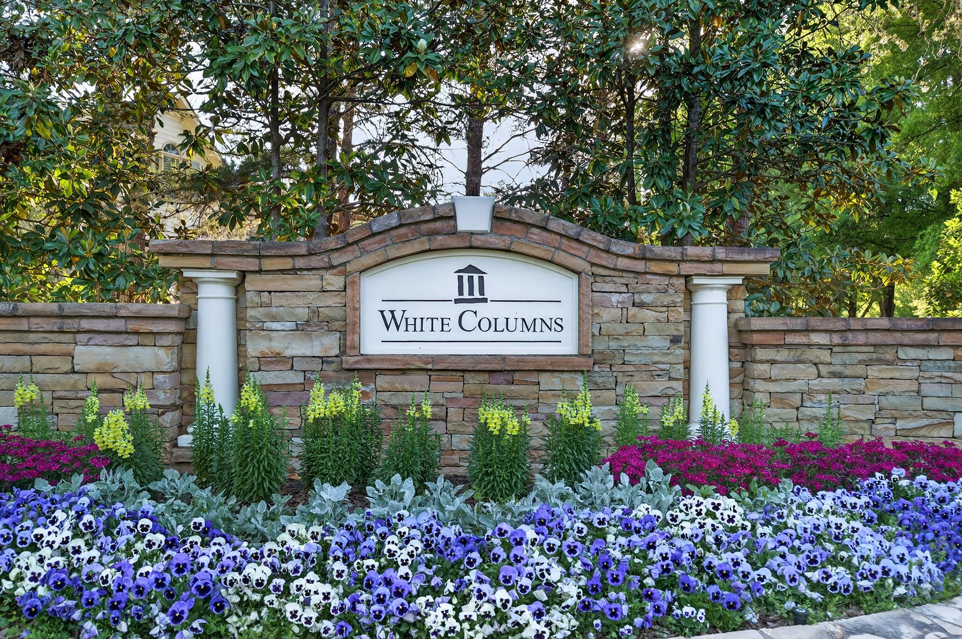 880 Hampton Bluff Drive