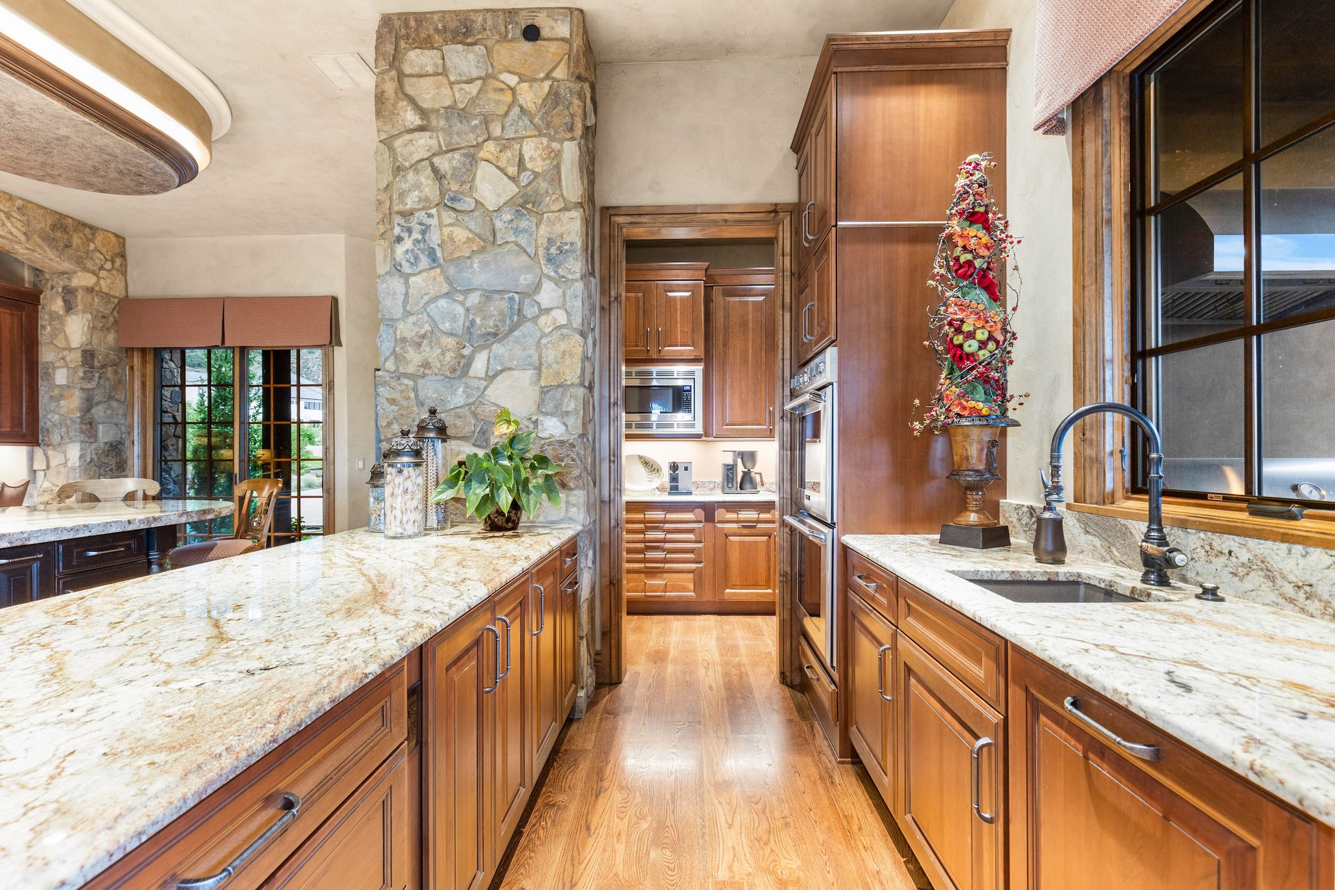 11328 Dante Circle
