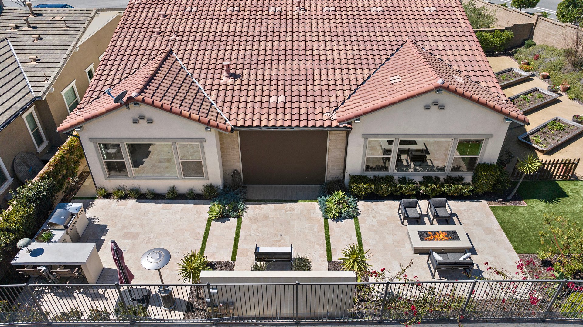 2 Arada Street