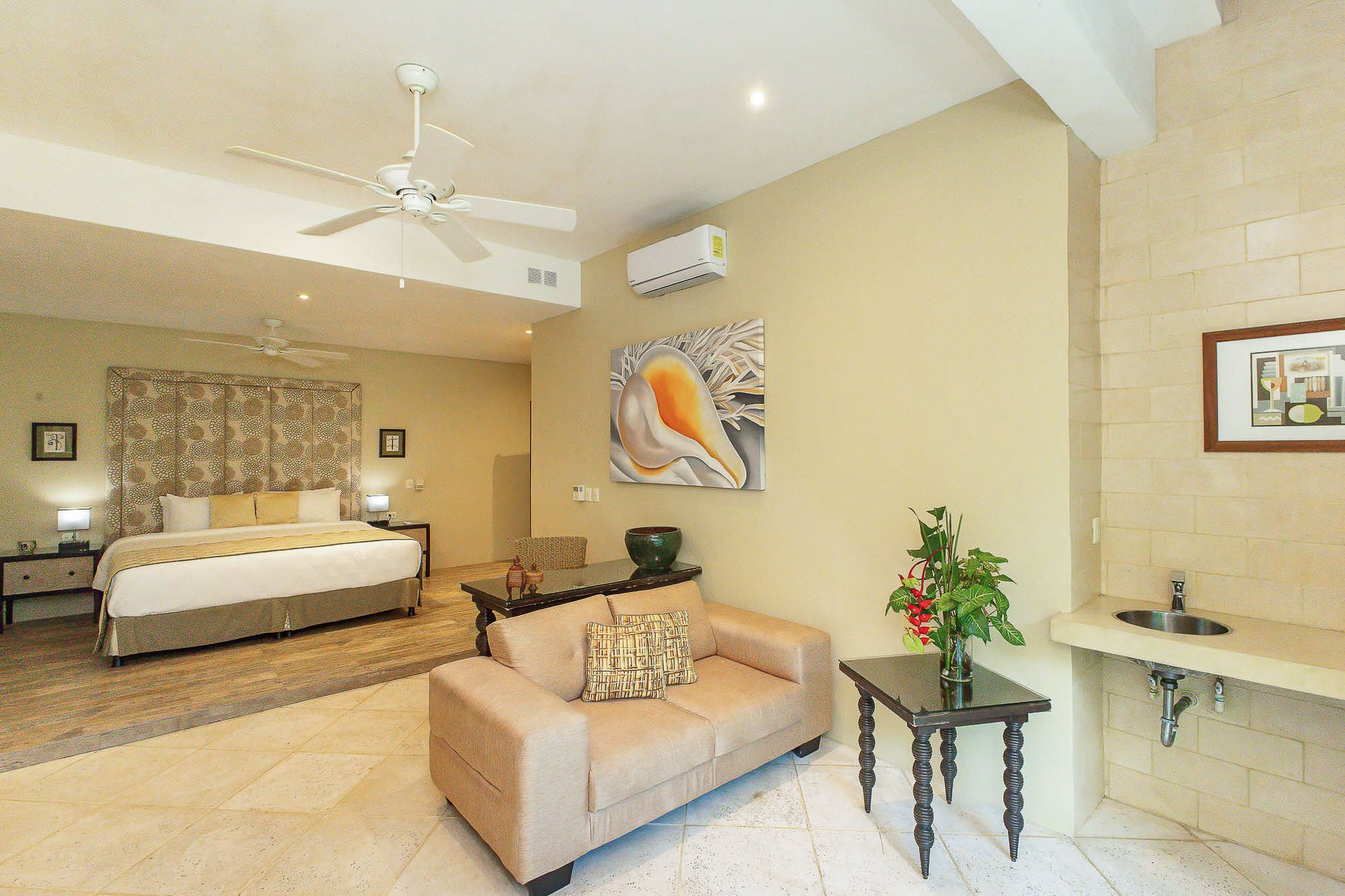 Casa Fantastica Luxury Mountain and Ocean View Villa
