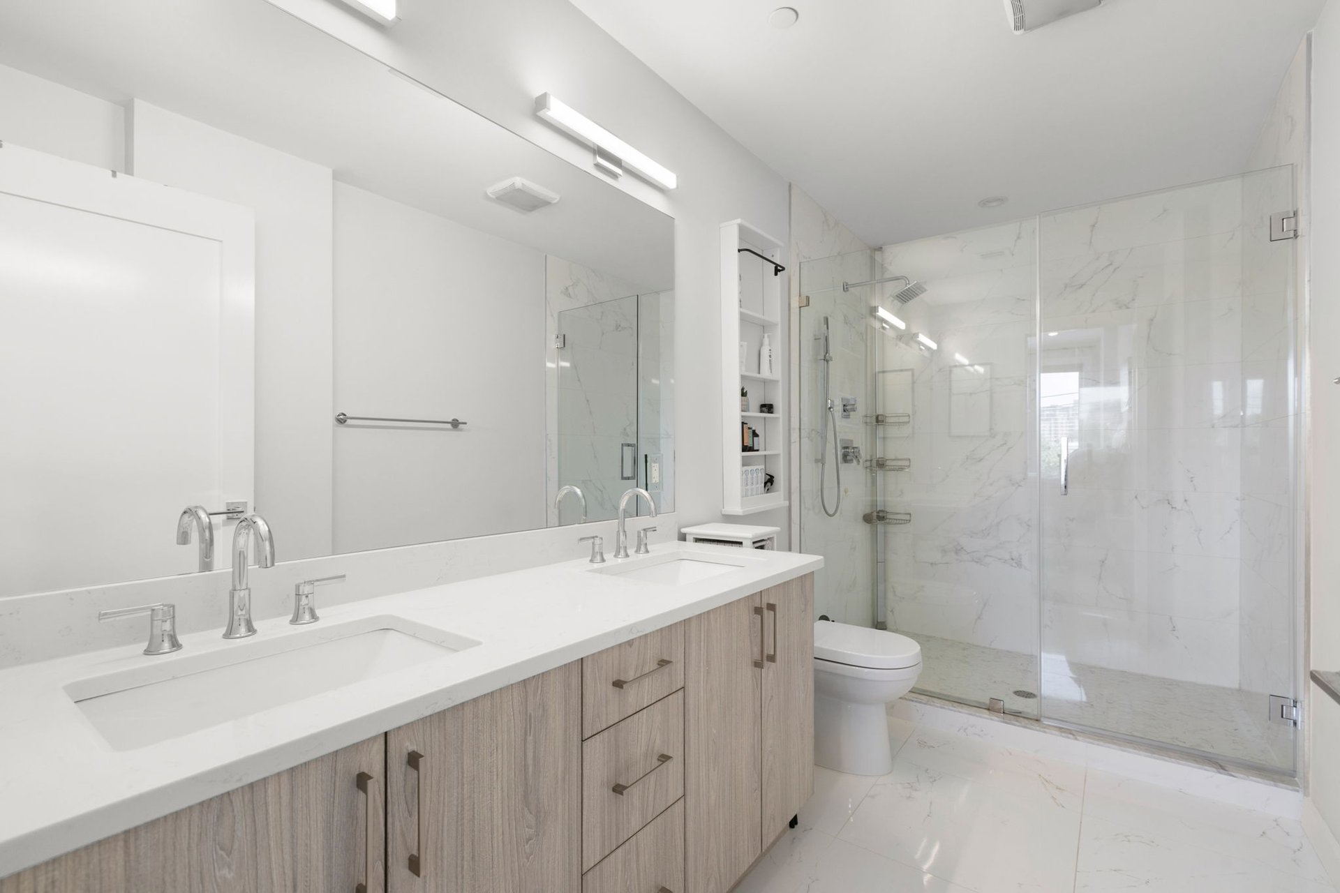 115 Grand St 405
