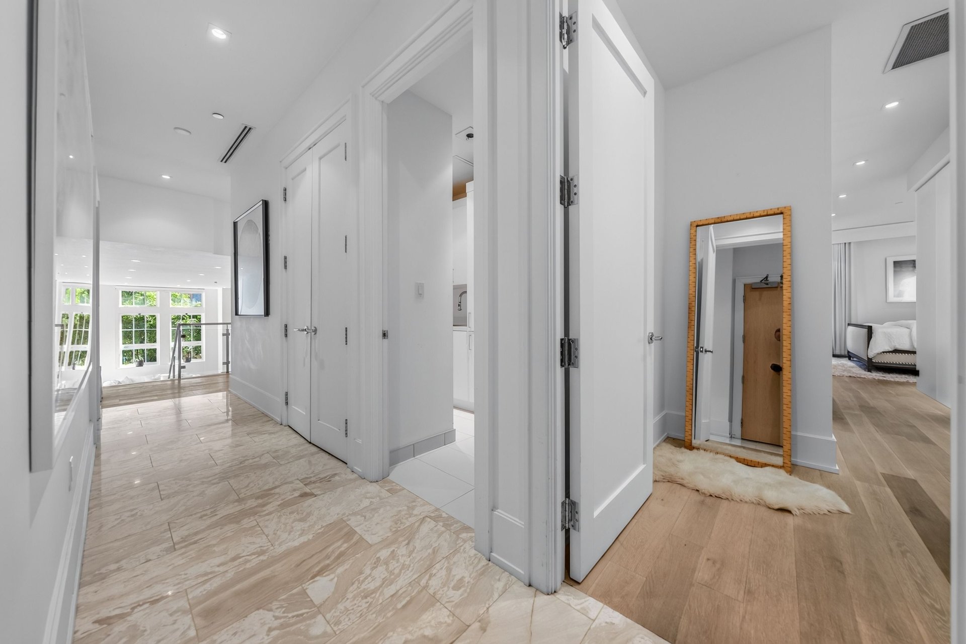 Ultra-Exclusive Yorkville Address